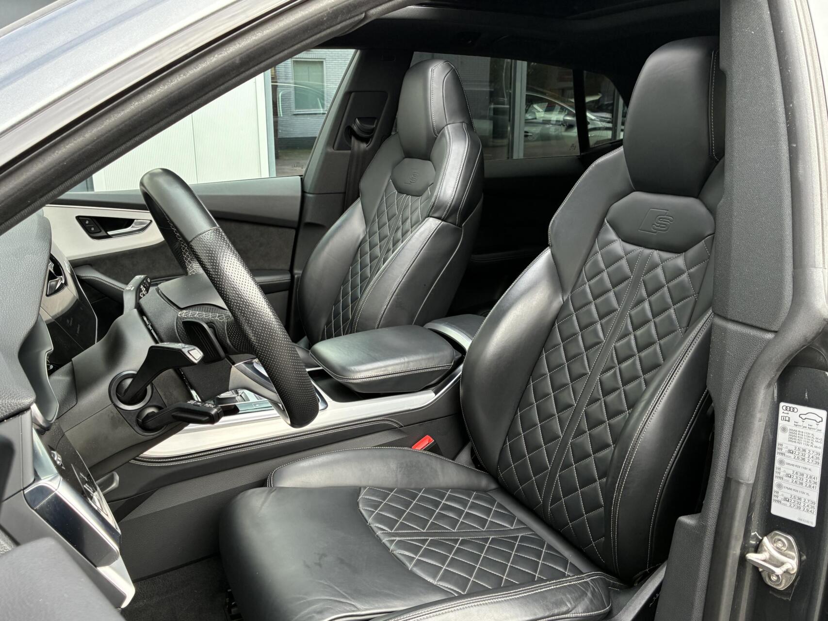 Foto van Audi Q8 60 TFSI E