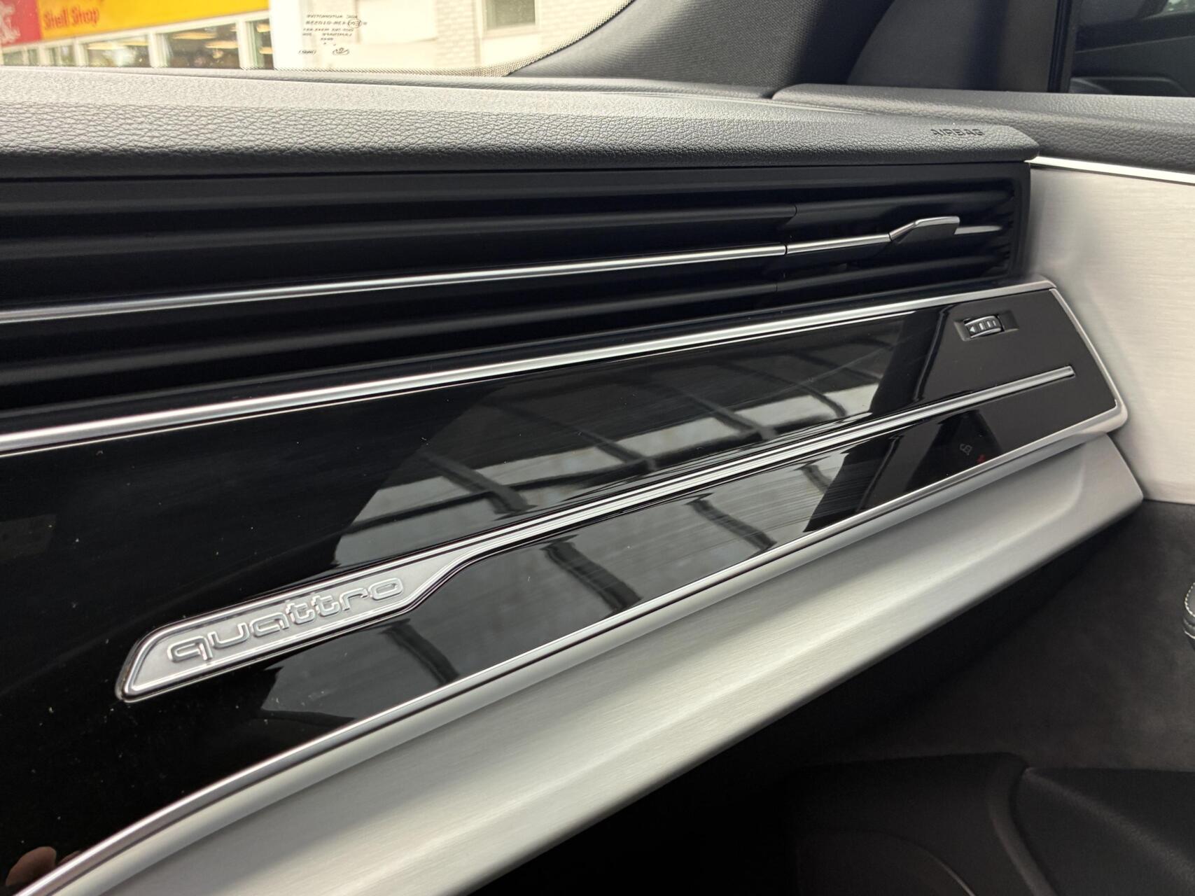 Foto van Audi Q8 60 TFSI E