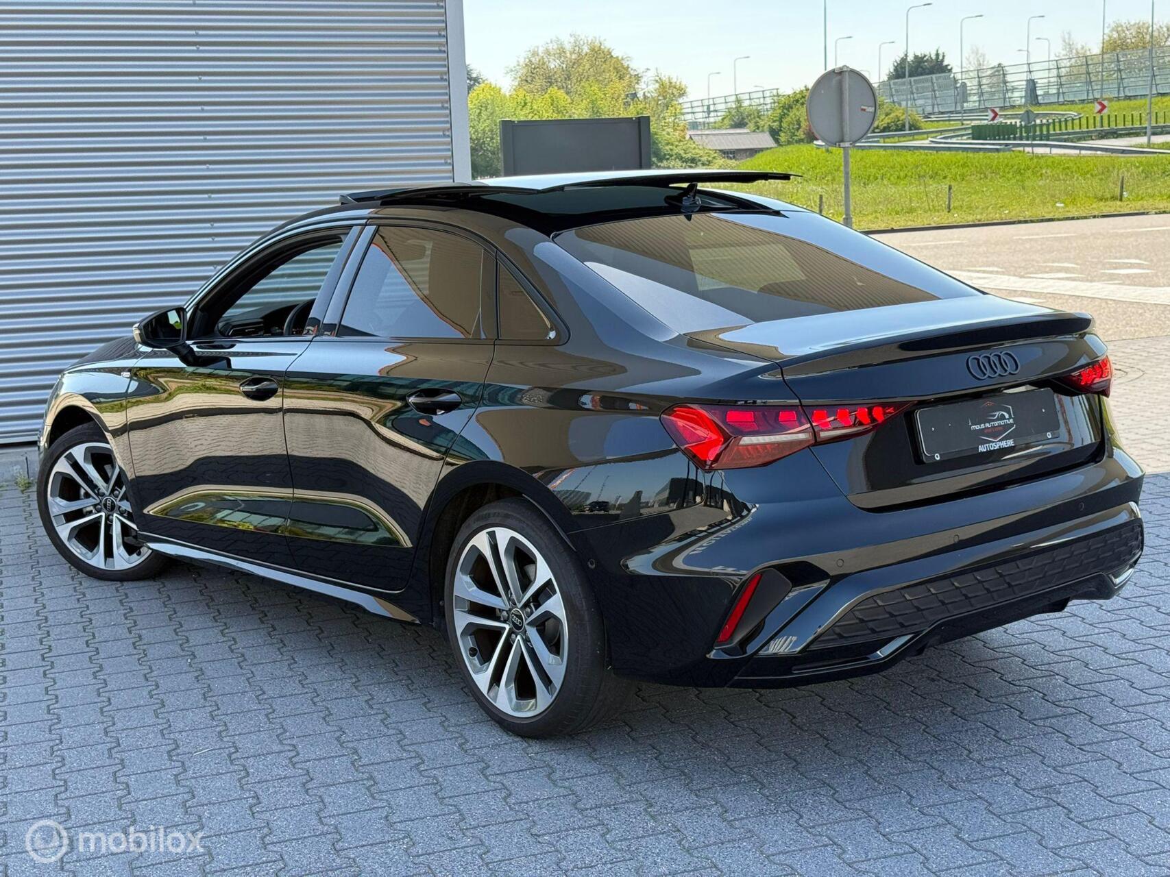 Foto van Audi A3 Limousine