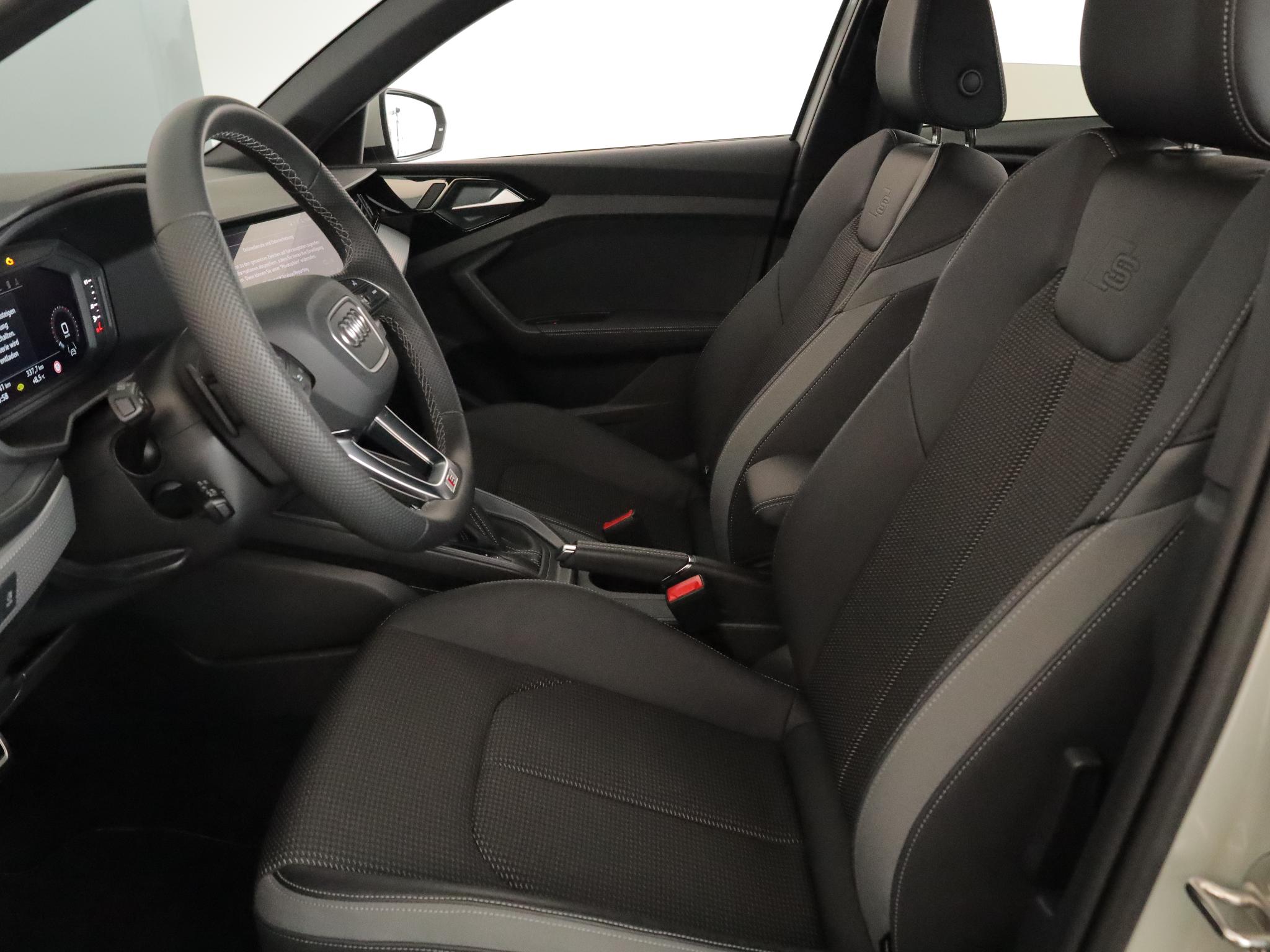 Foto van Audi A1 Allstreet