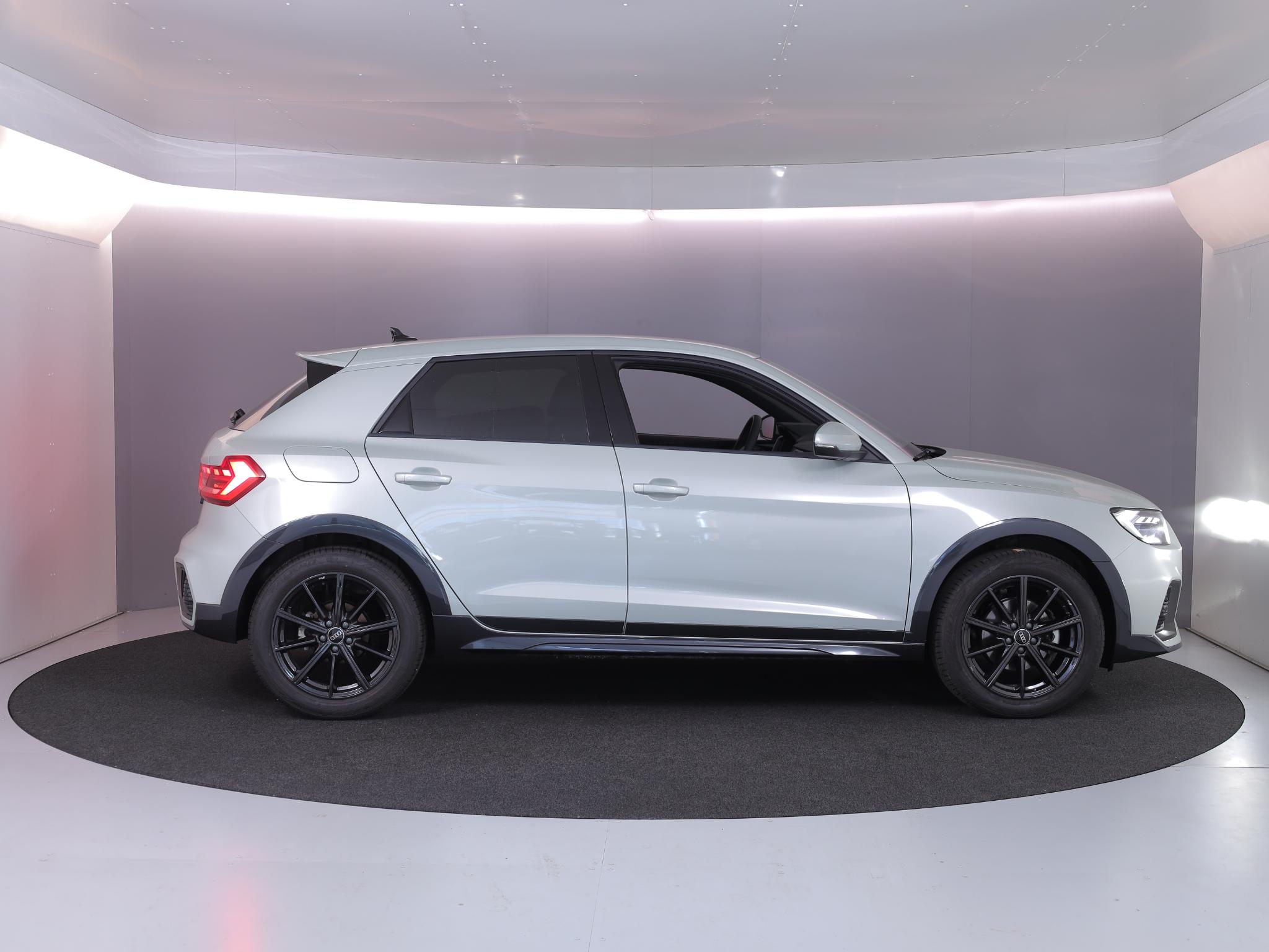 Foto van Audi A1 Allstreet