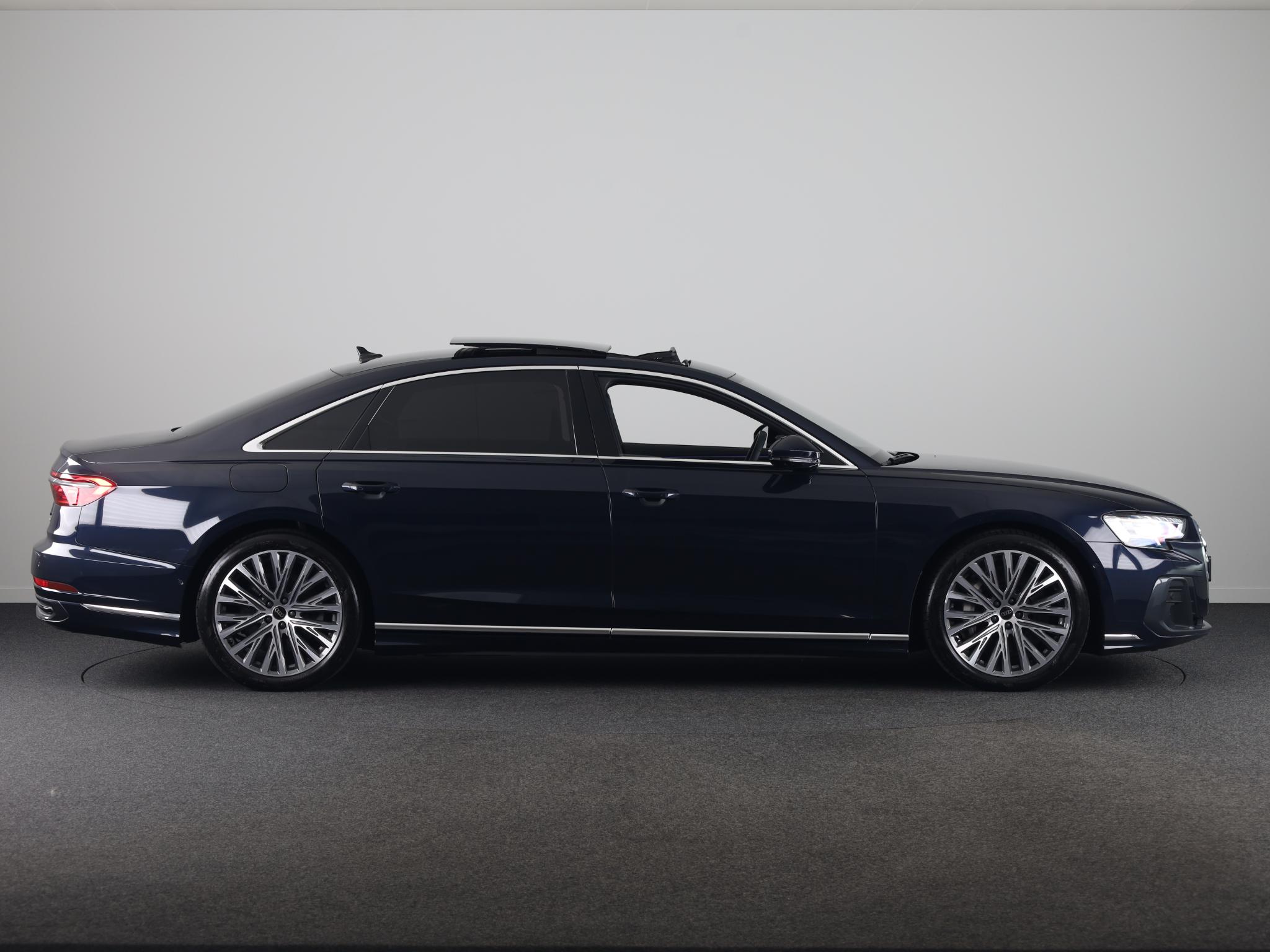 Foto van Audi A8