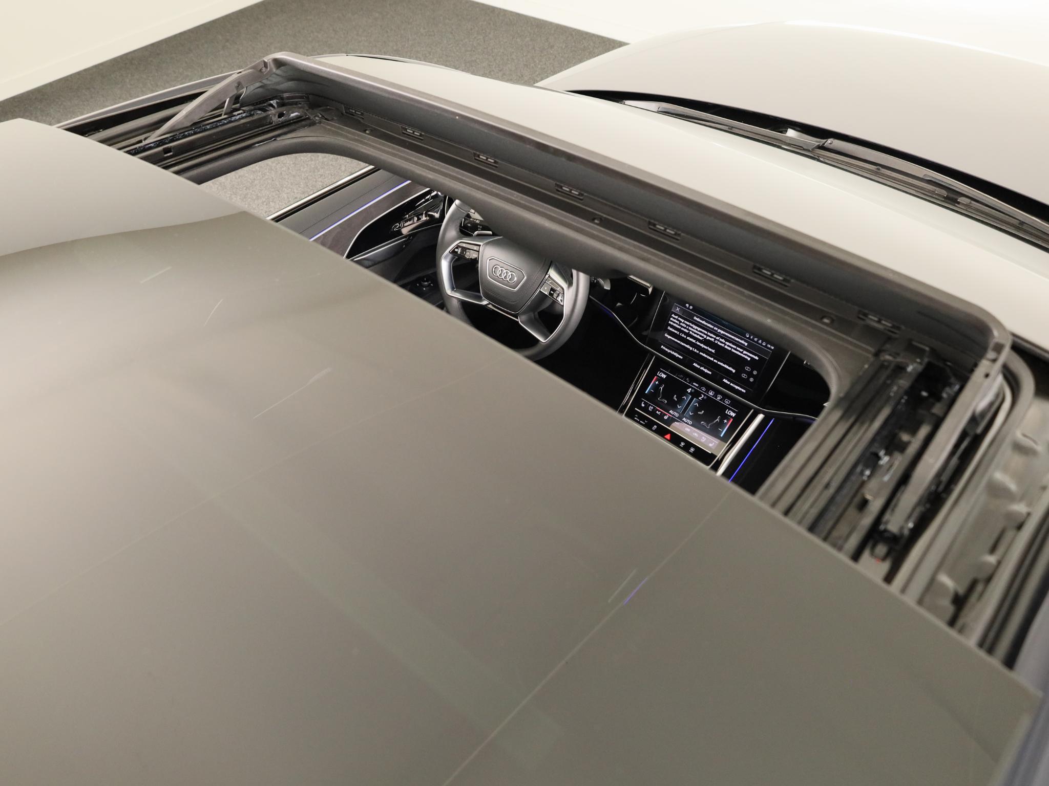Foto van Audi A8