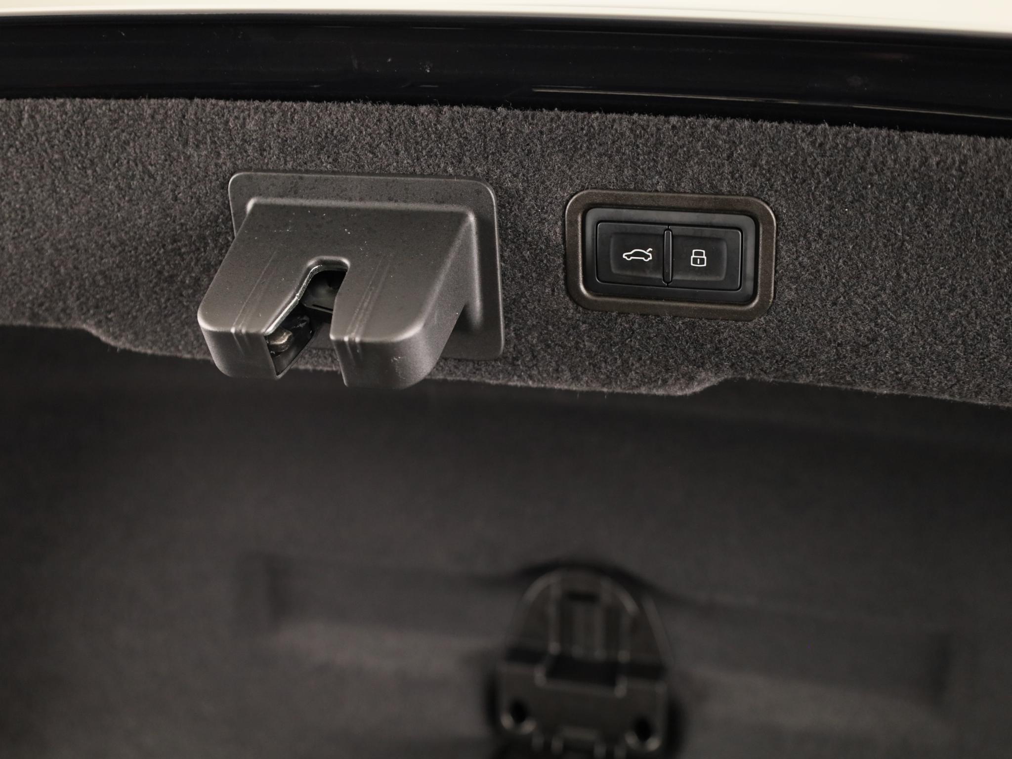 Foto van Audi A8