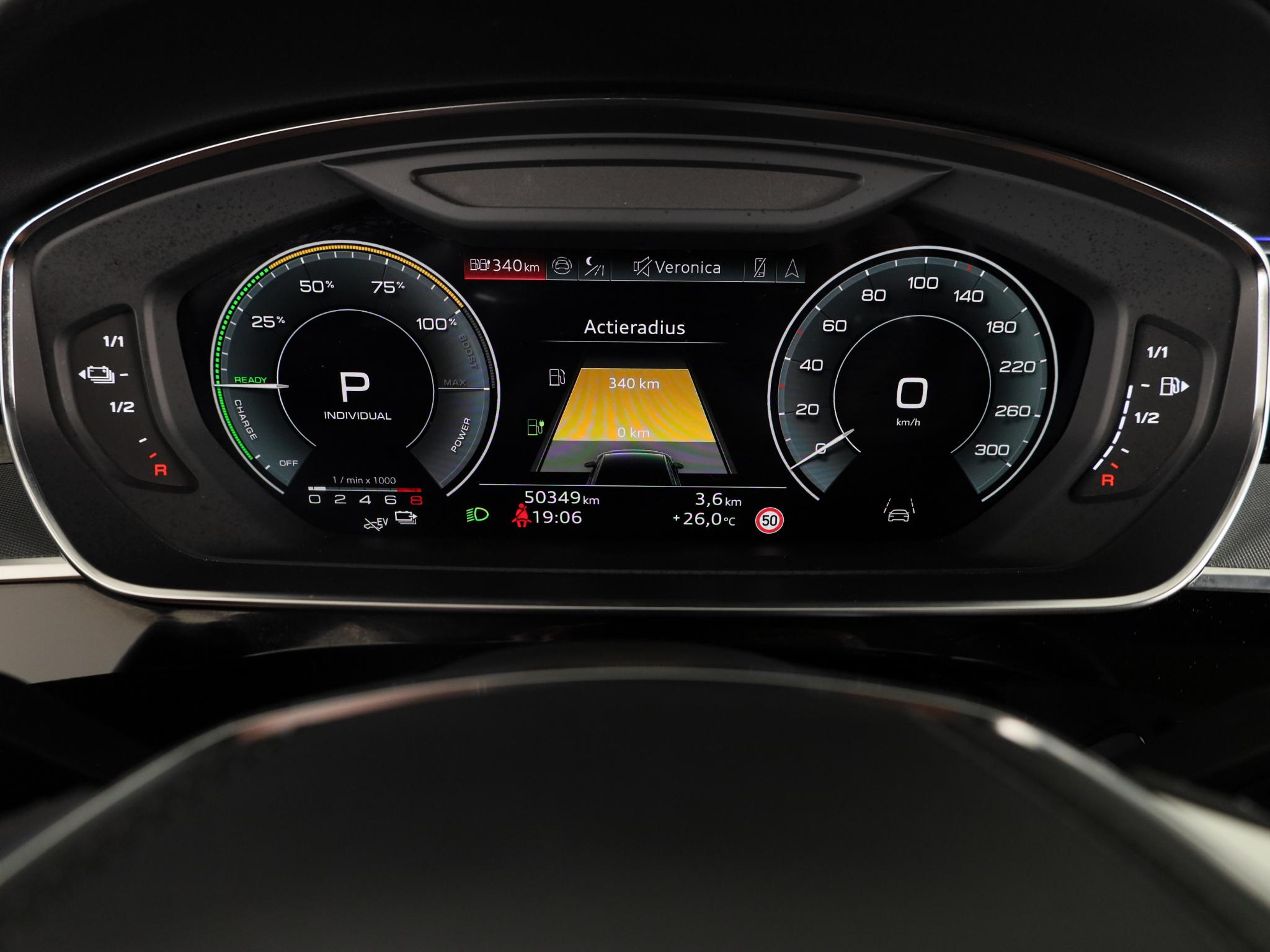 Foto van Audi A8