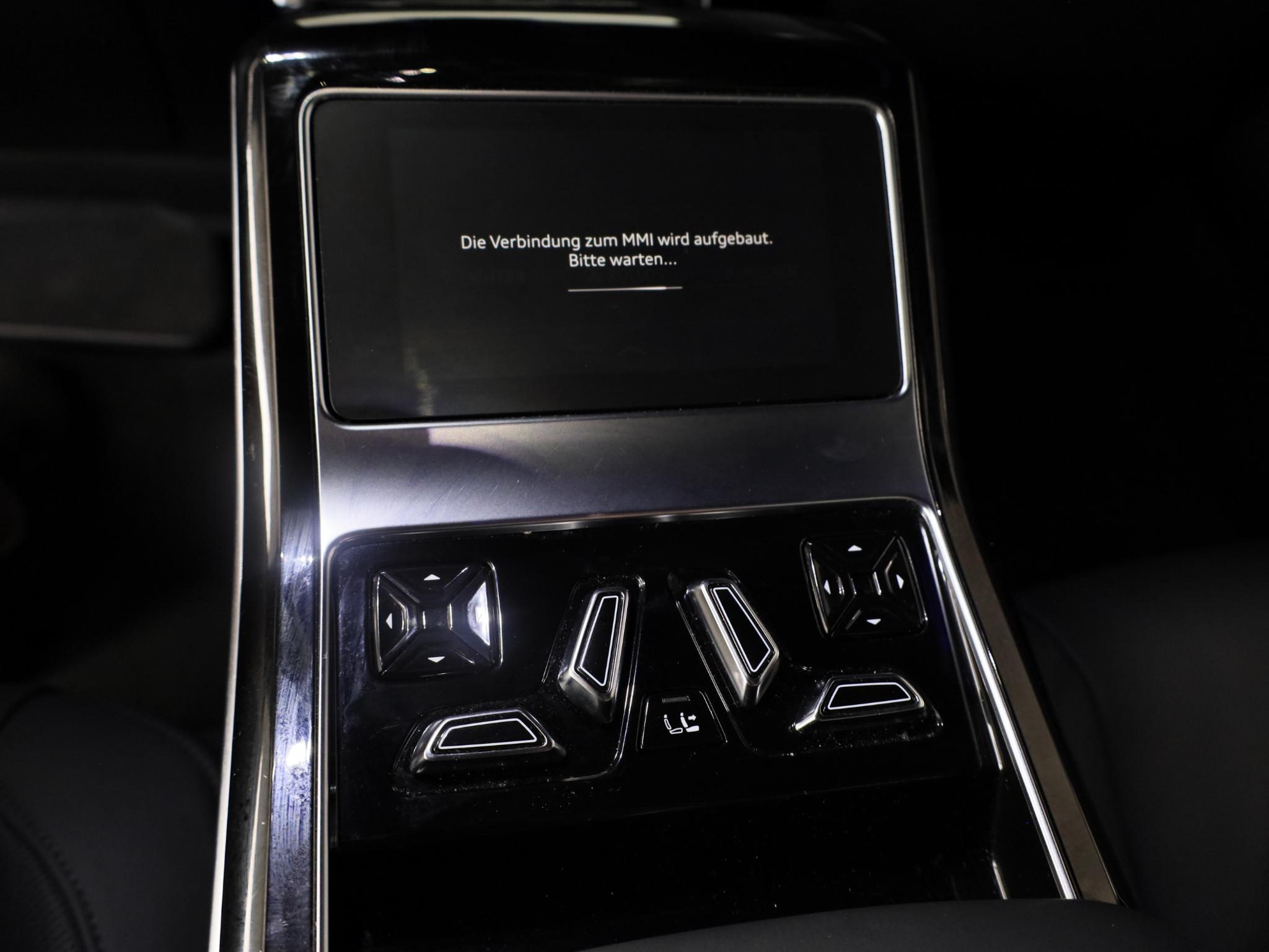 Foto van Audi A8