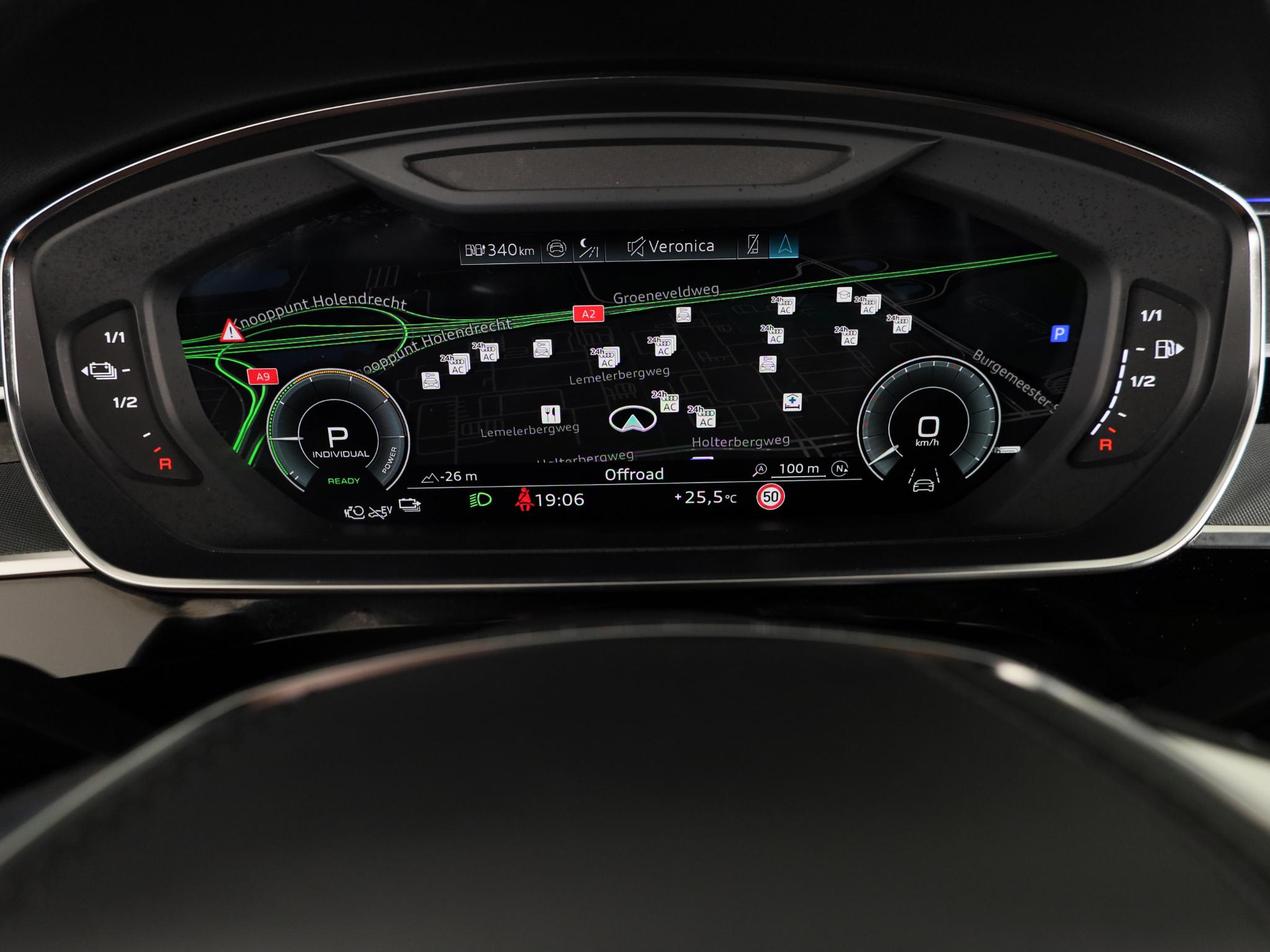 Foto van Audi A8