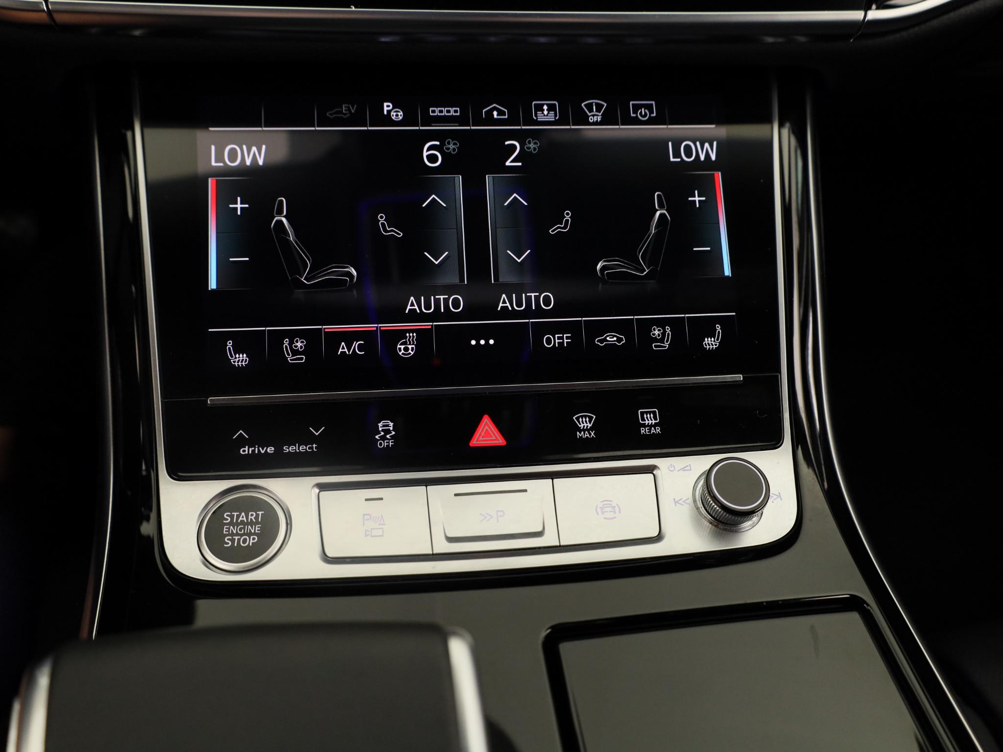 Foto van Audi A8