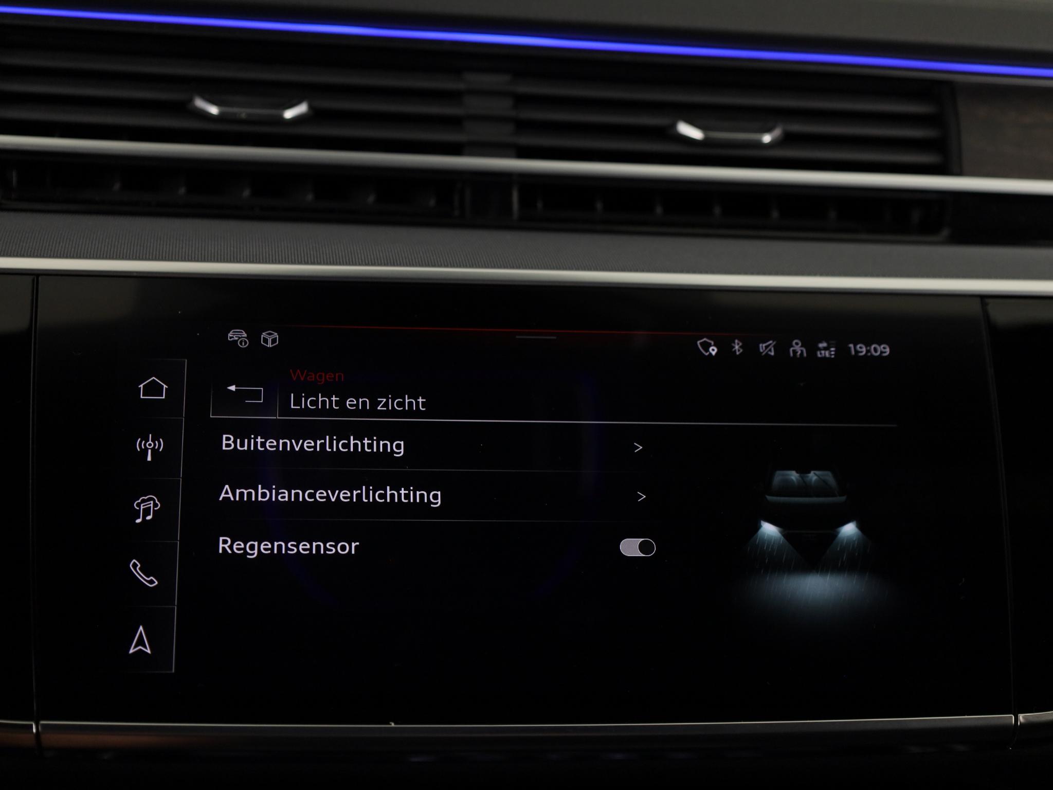 Foto van Audi A8