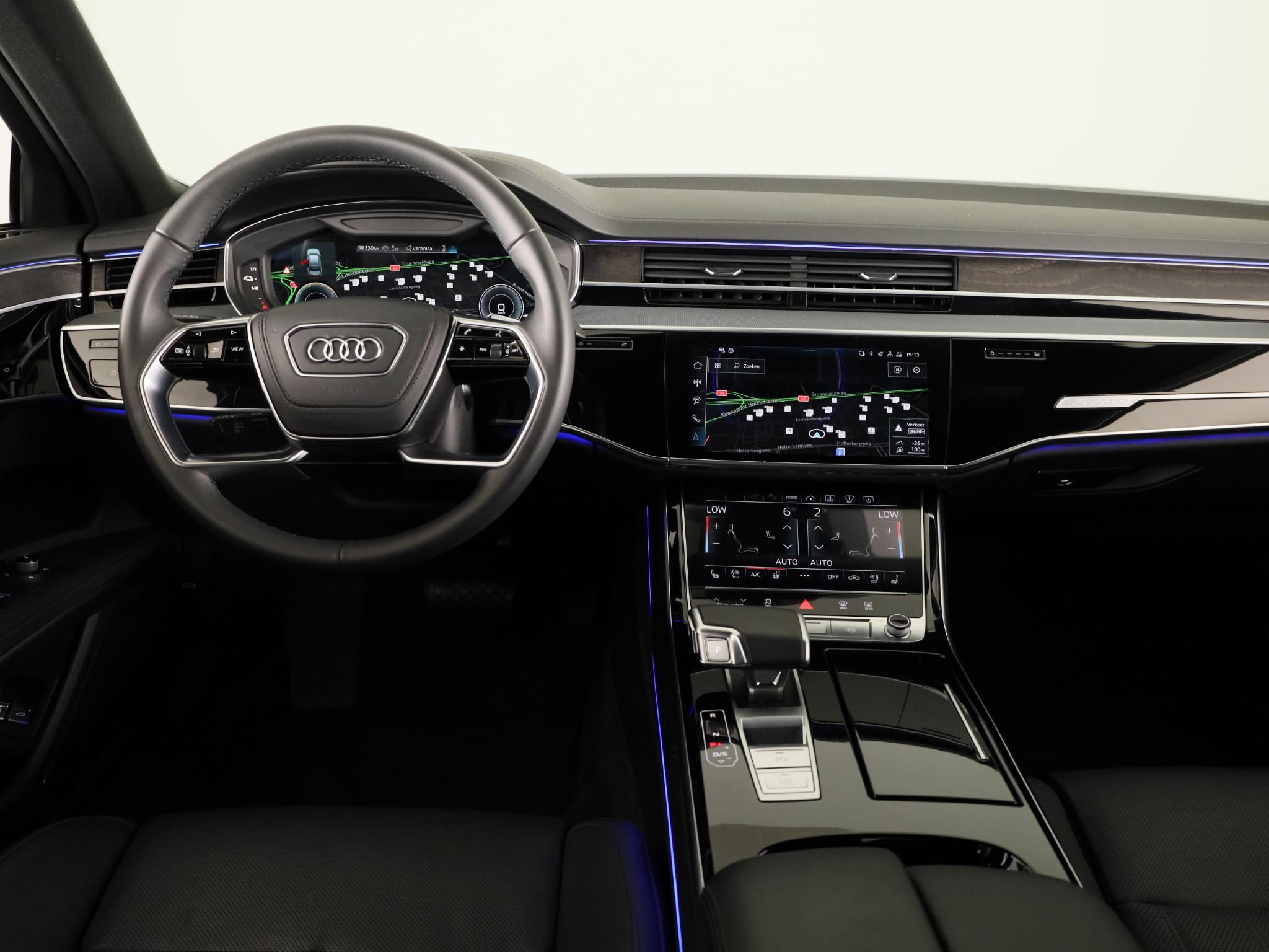 Foto van Audi A8
