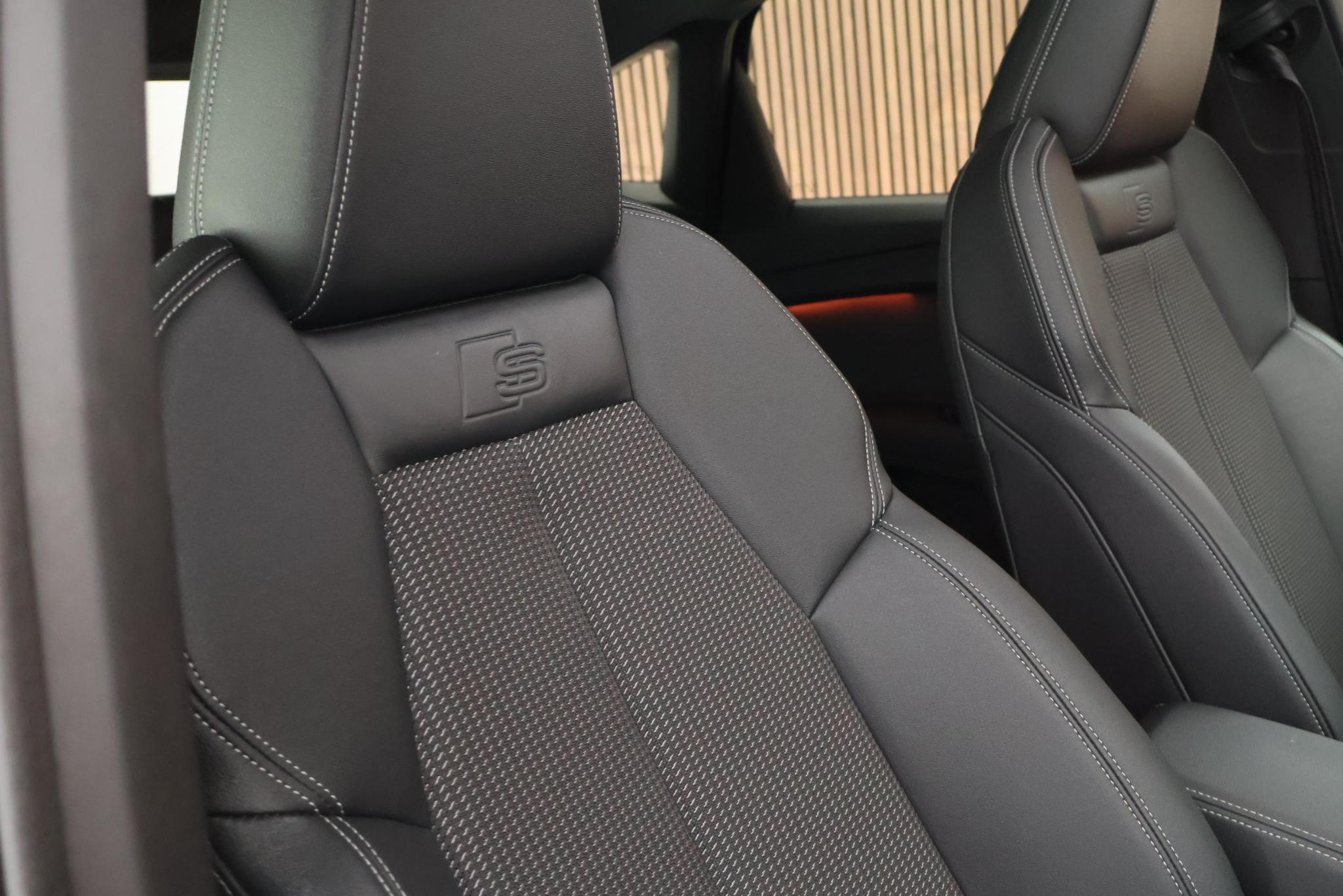 Foto van Audi Q4 Sportback 40 E-tron