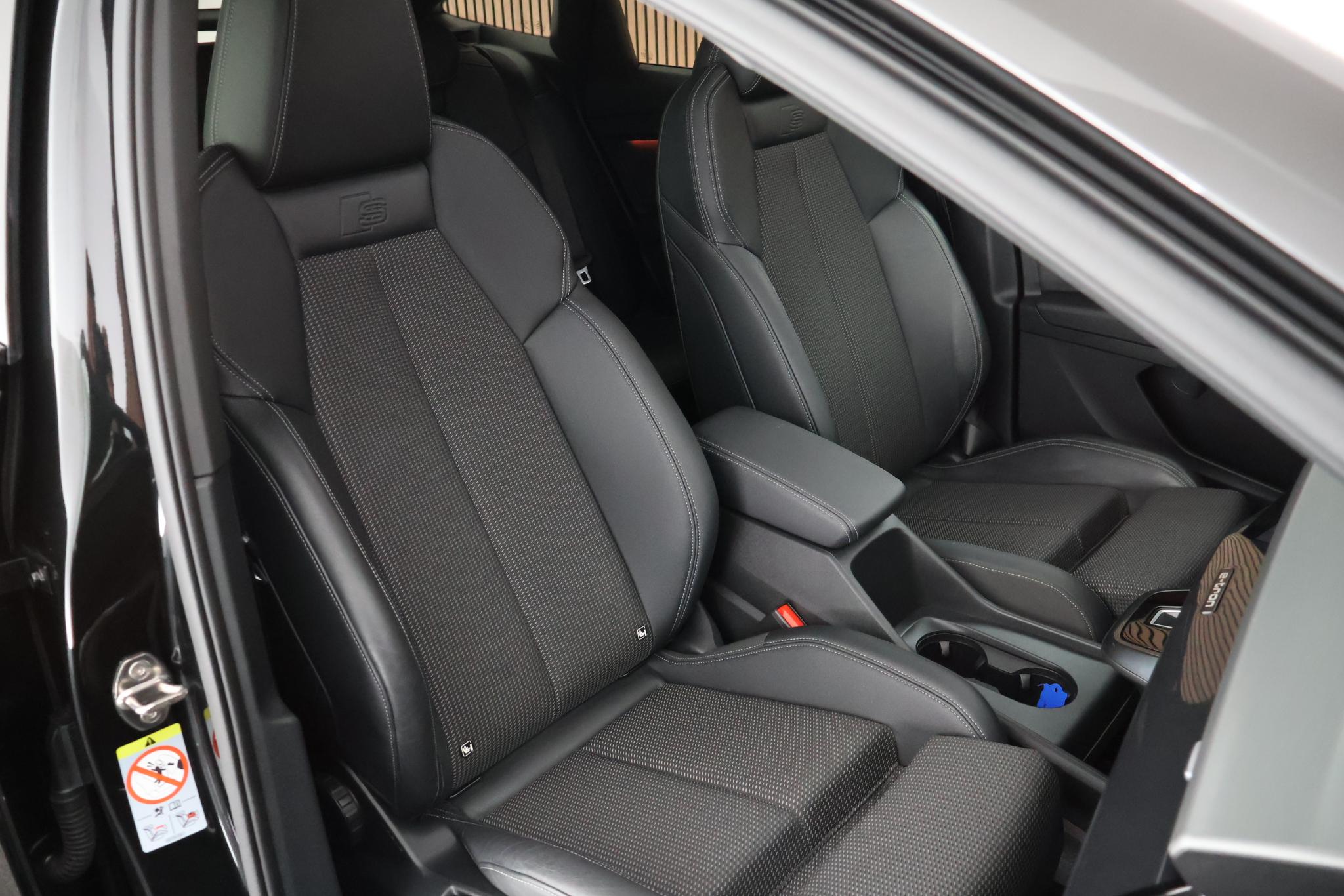 Foto van Audi Q4 Sportback 40 E-tron