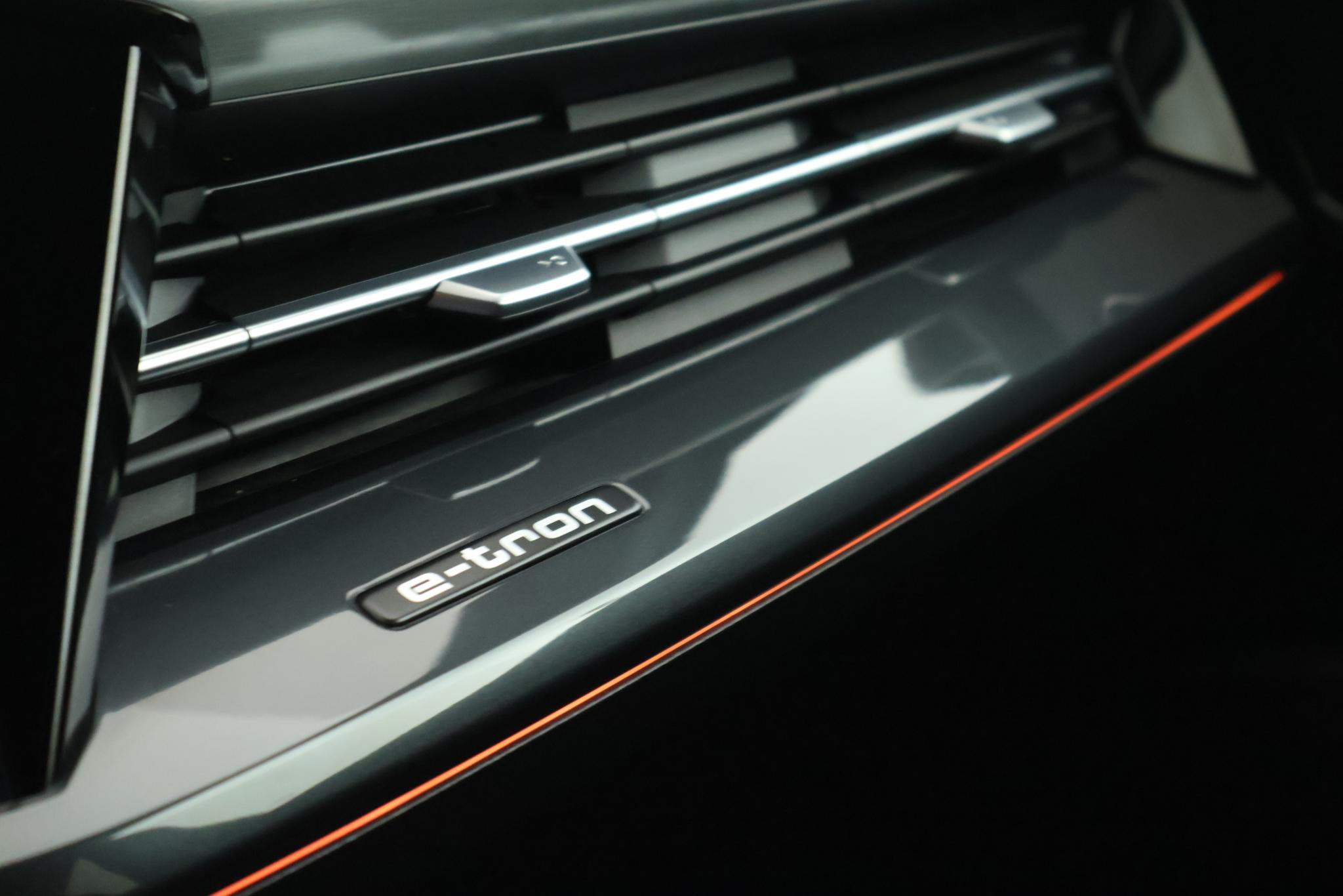 Foto van Audi Q4 Sportback 40 E-tron