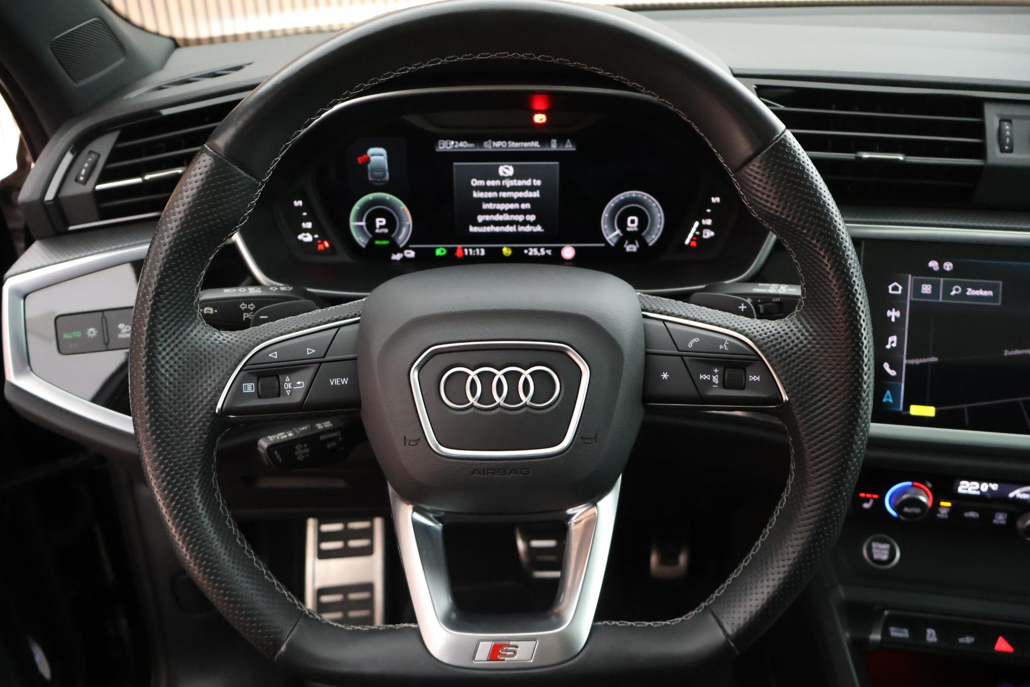 Foto van Audi Q3 Sportback E-tron