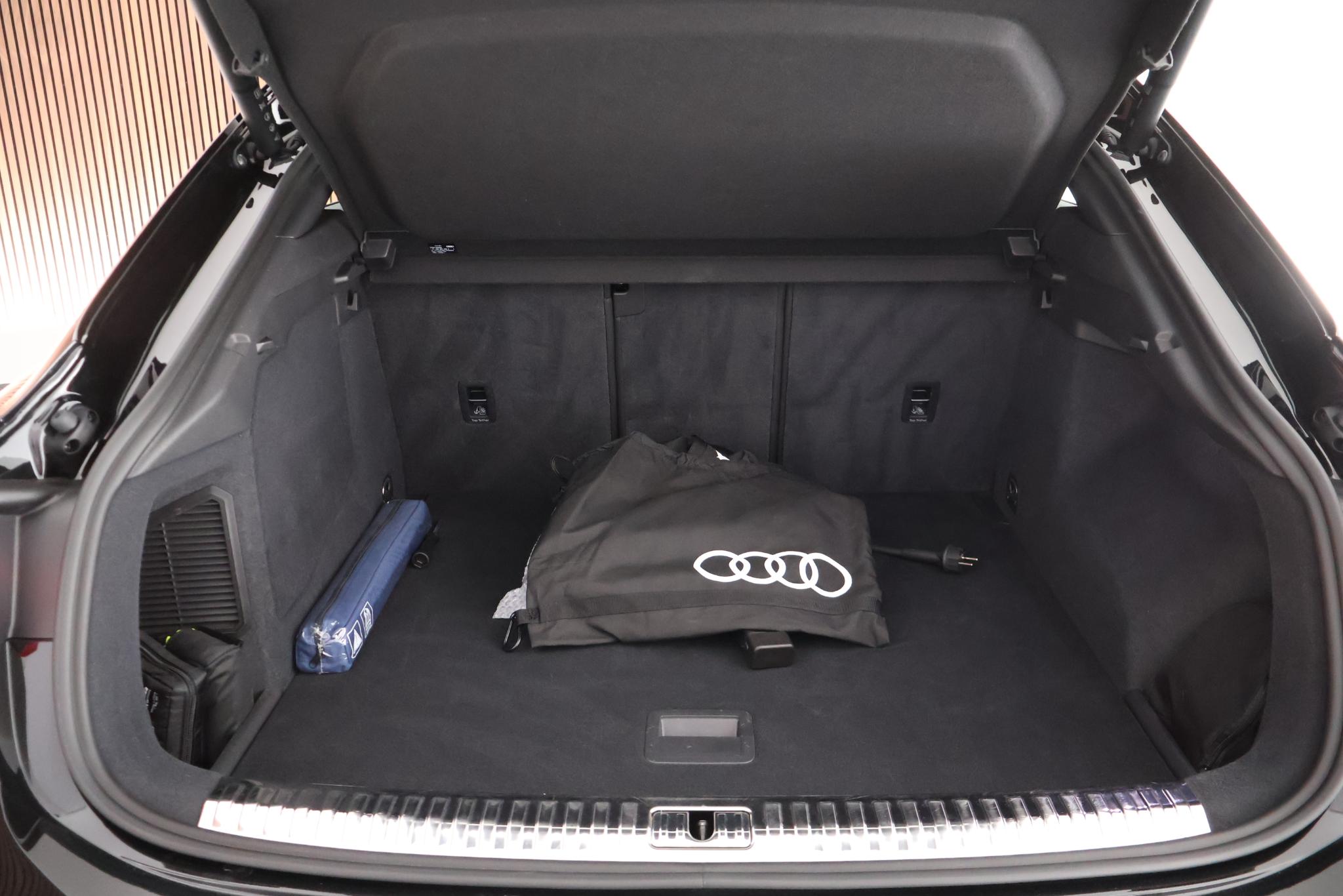 Foto van Audi Q3 Sportback E-tron