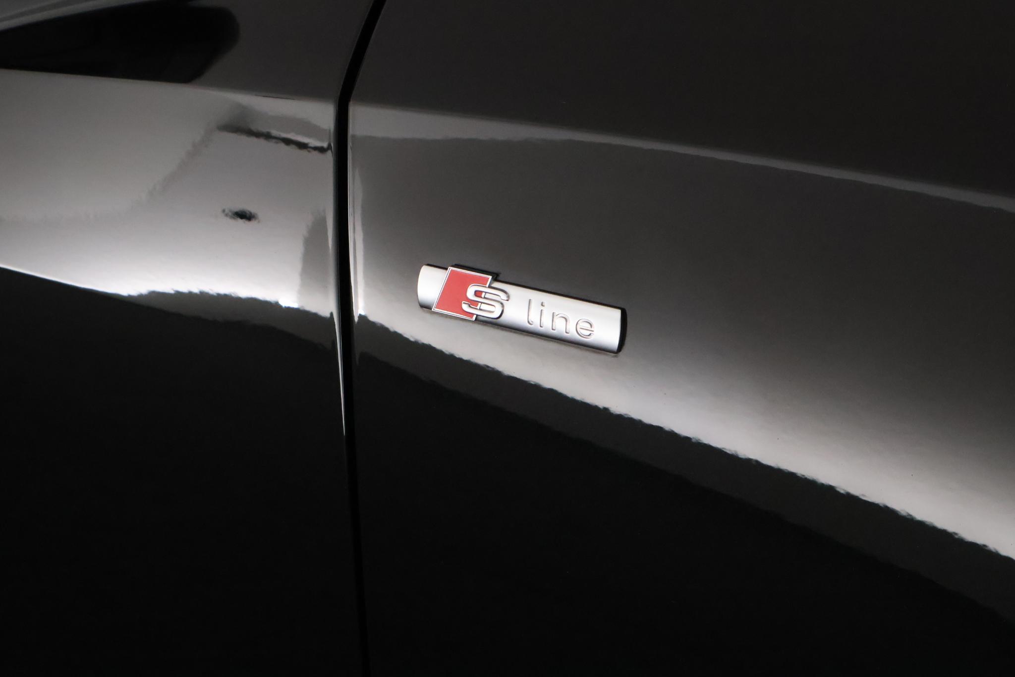 Foto van Audi Q3 Sportback E-tron