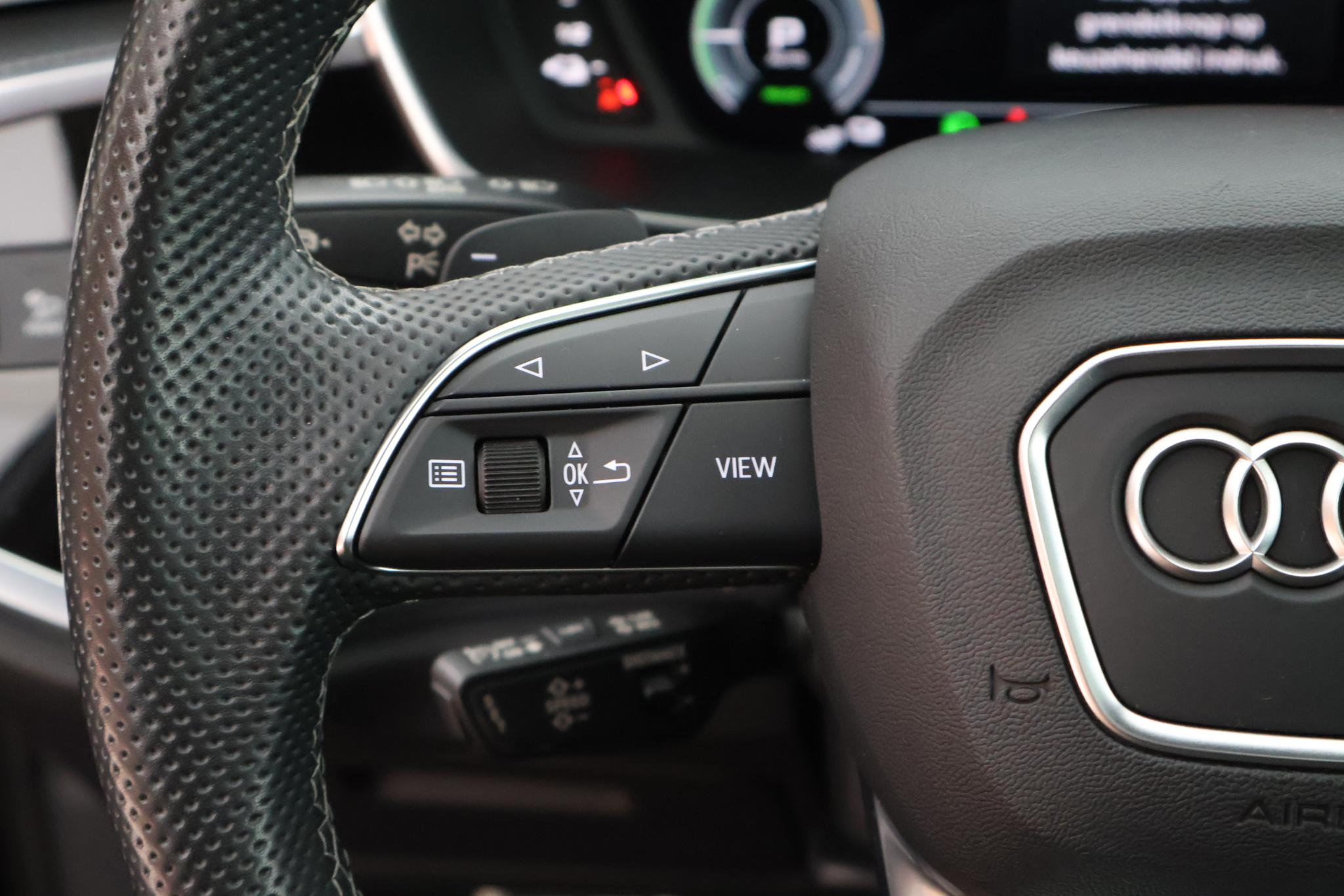 Foto van Audi Q3 Sportback E-tron
