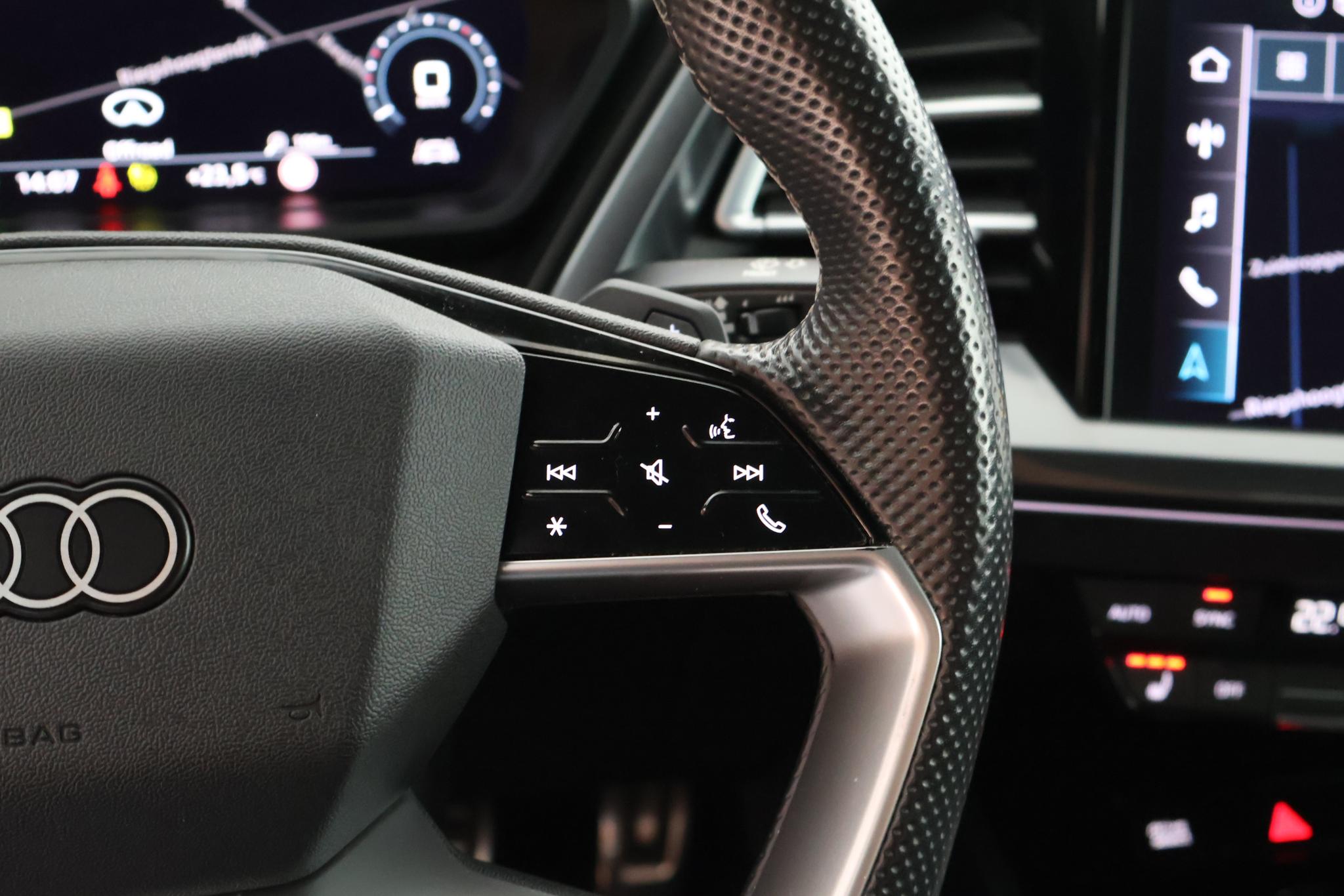 Foto van Audi Q4 Sportback 50 E-tron