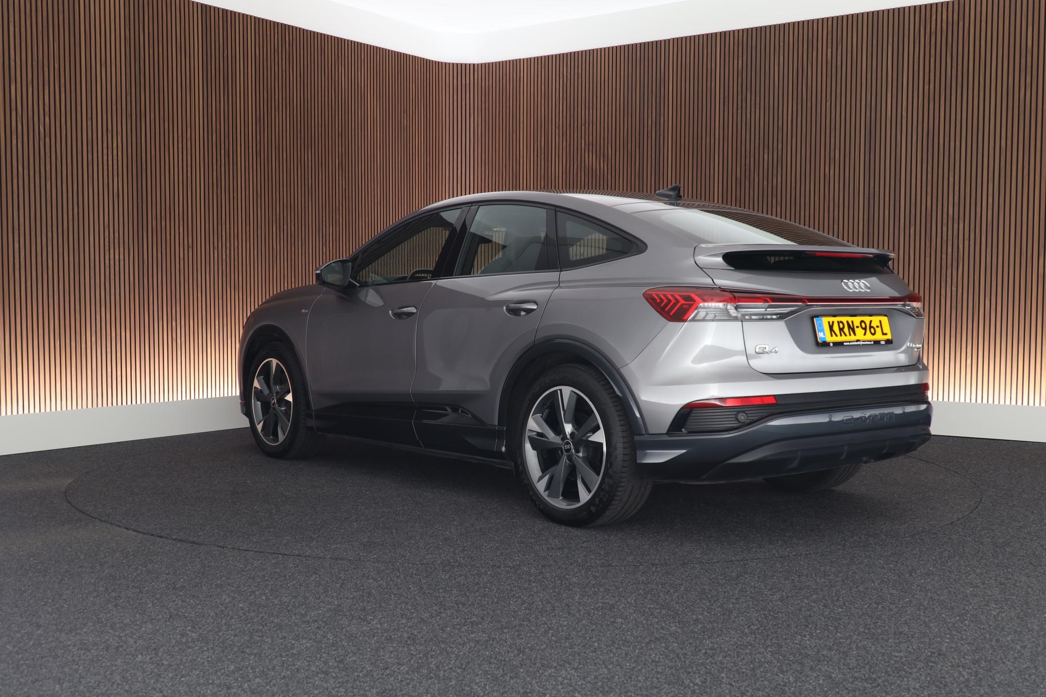 Foto van Audi Q4 Sportback 50 E-tron
