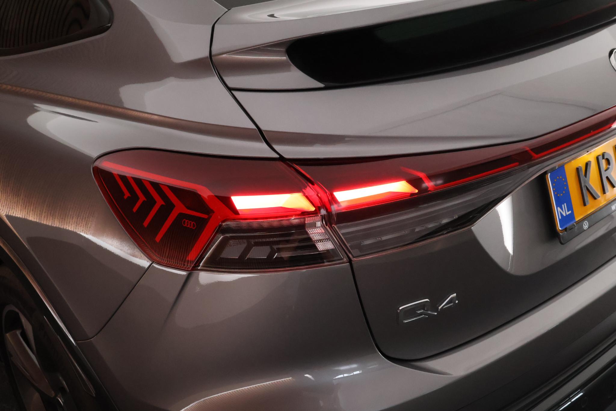 Foto van Audi Q4 Sportback 50 E-tron