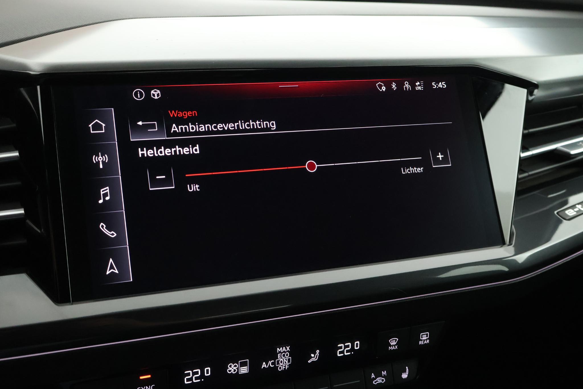 Foto van Audi Q4 Sportback 50 E-tron