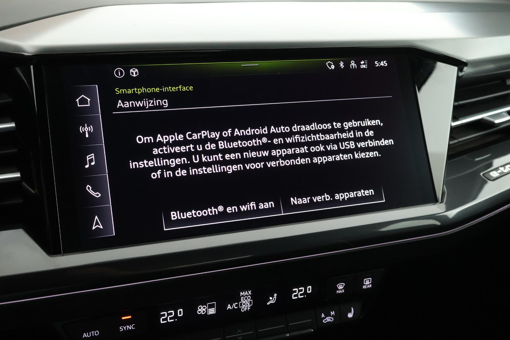Foto van Audi Q4 Sportback 50 E-tron