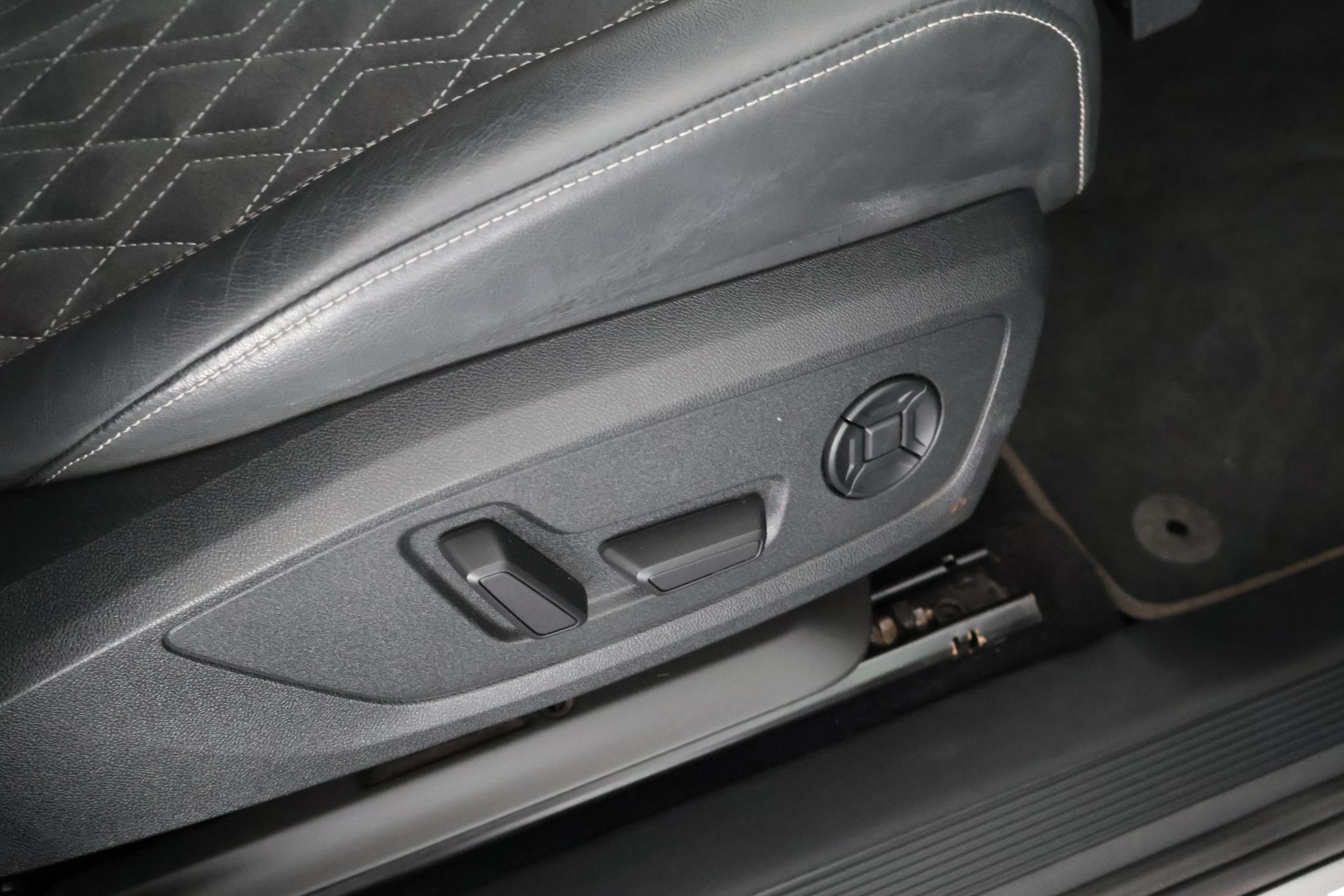 Foto van Audi Q4 Sportback 50 E-tron