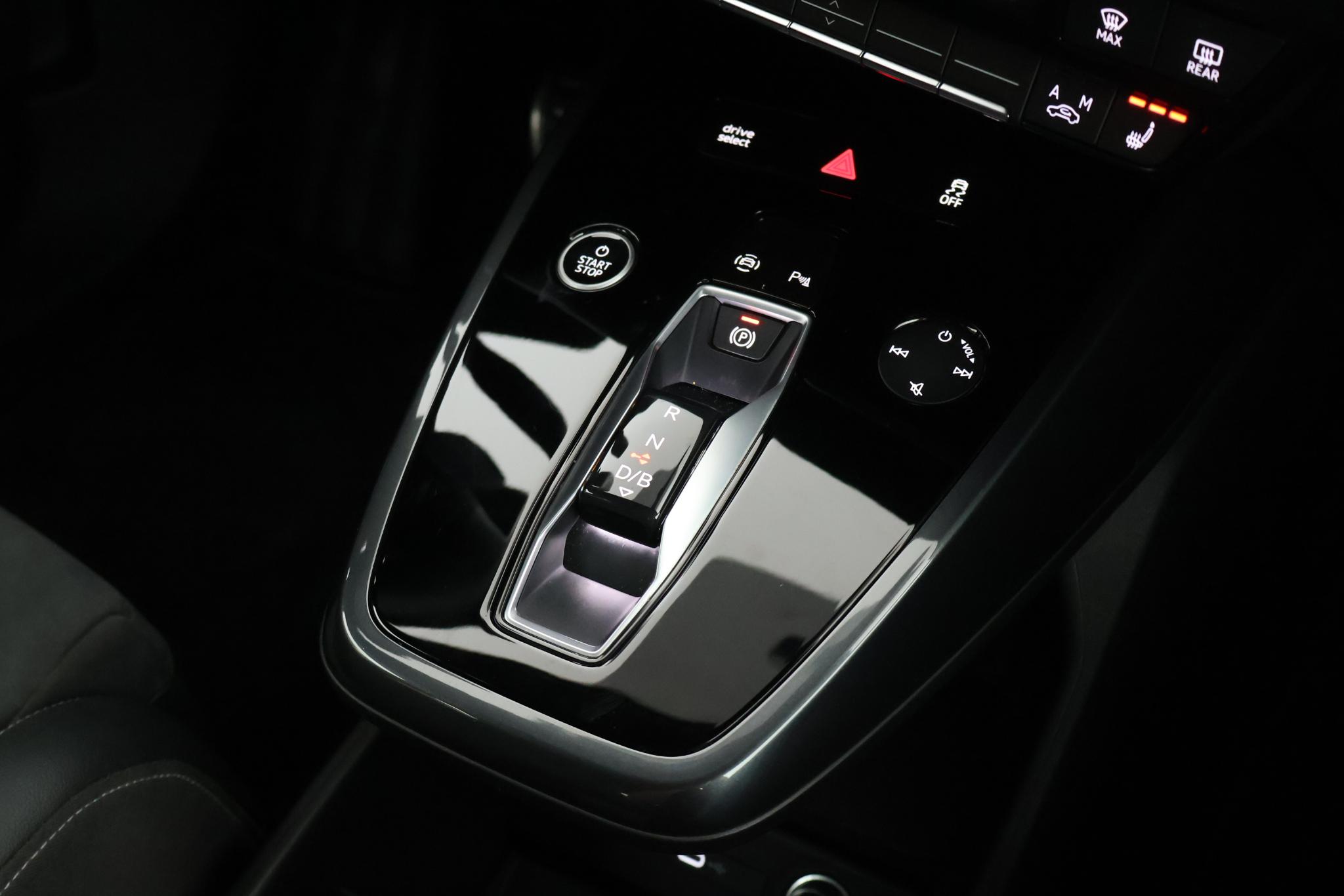Foto van Audi Q4 Sportback 50 E-tron