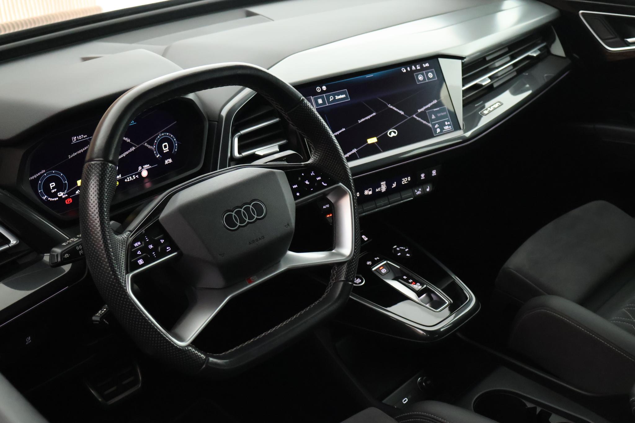 Foto van Audi Q4 Sportback 50 E-tron