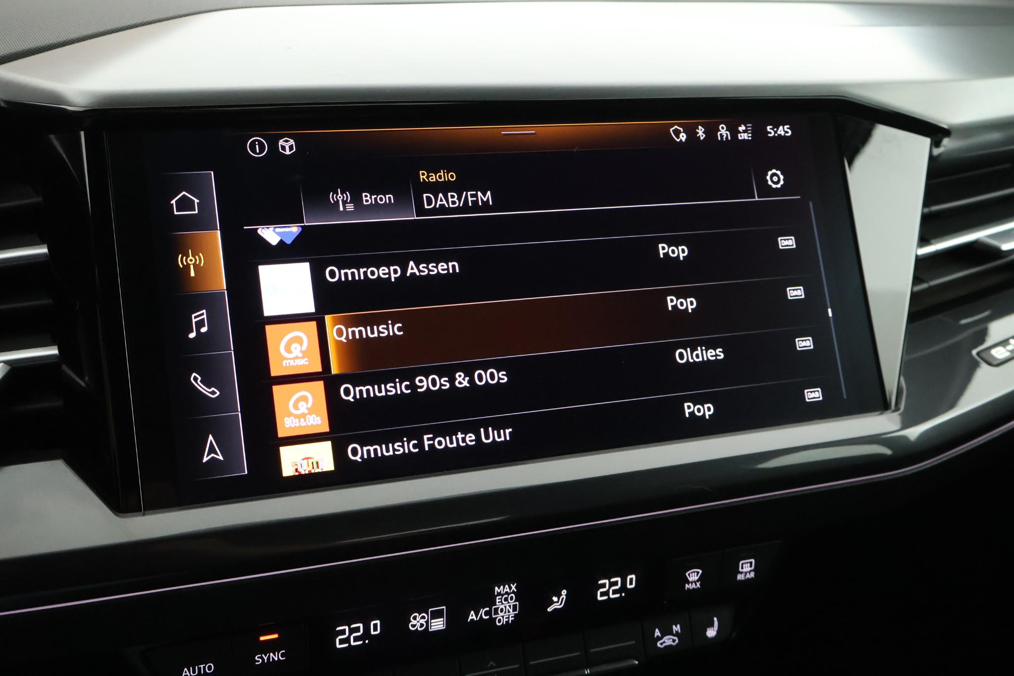 Foto van Audi Q4 Sportback 50 E-tron