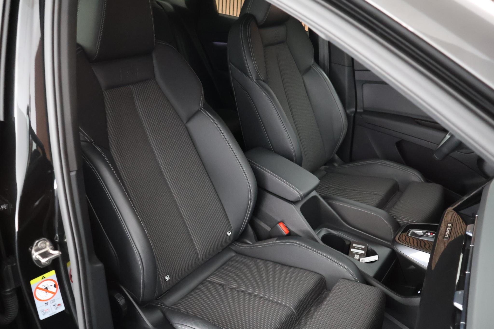 Foto van Audi Q4 Sportback 40 E-tron