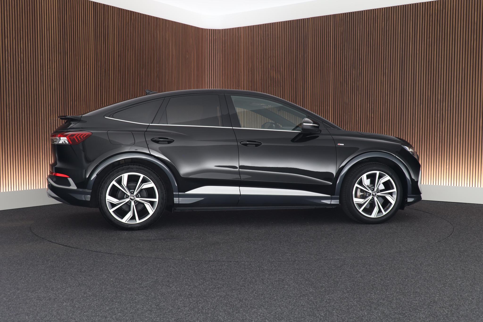 Foto van Audi Q4 Sportback 40 E-tron