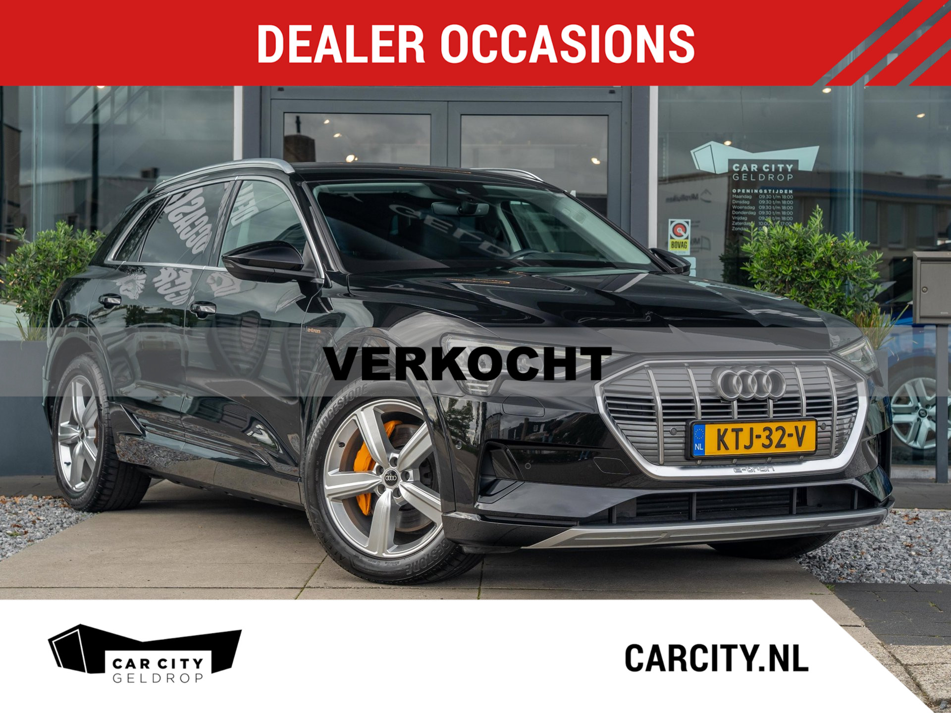 Audi E-tron 55 quattro 408pk Advanced 95 kWh / Fabrieksgarantie 01-2028 / Trekhaak / Nightvision 2023 - voorkant
