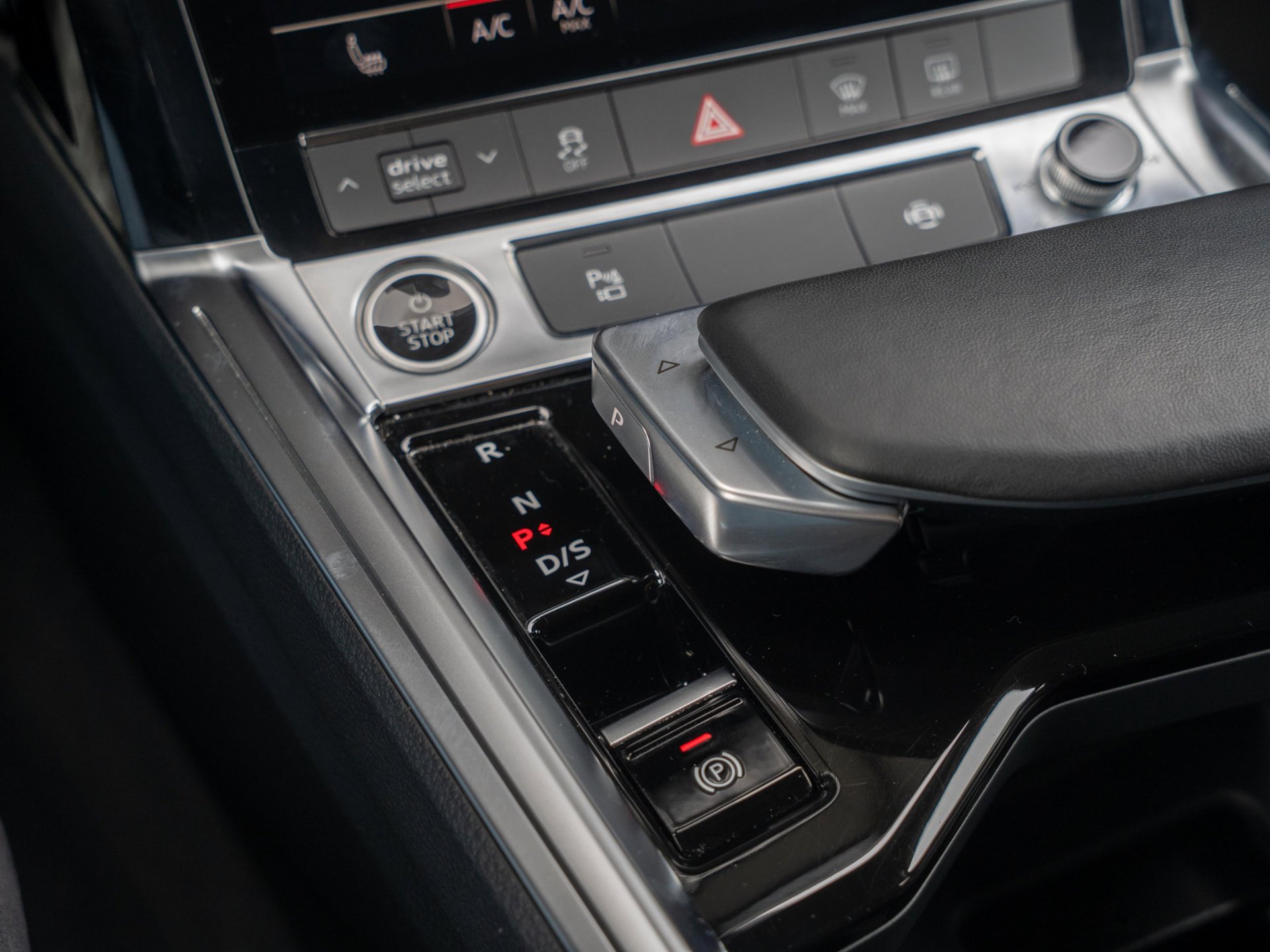 Foto van Audi E-tron
