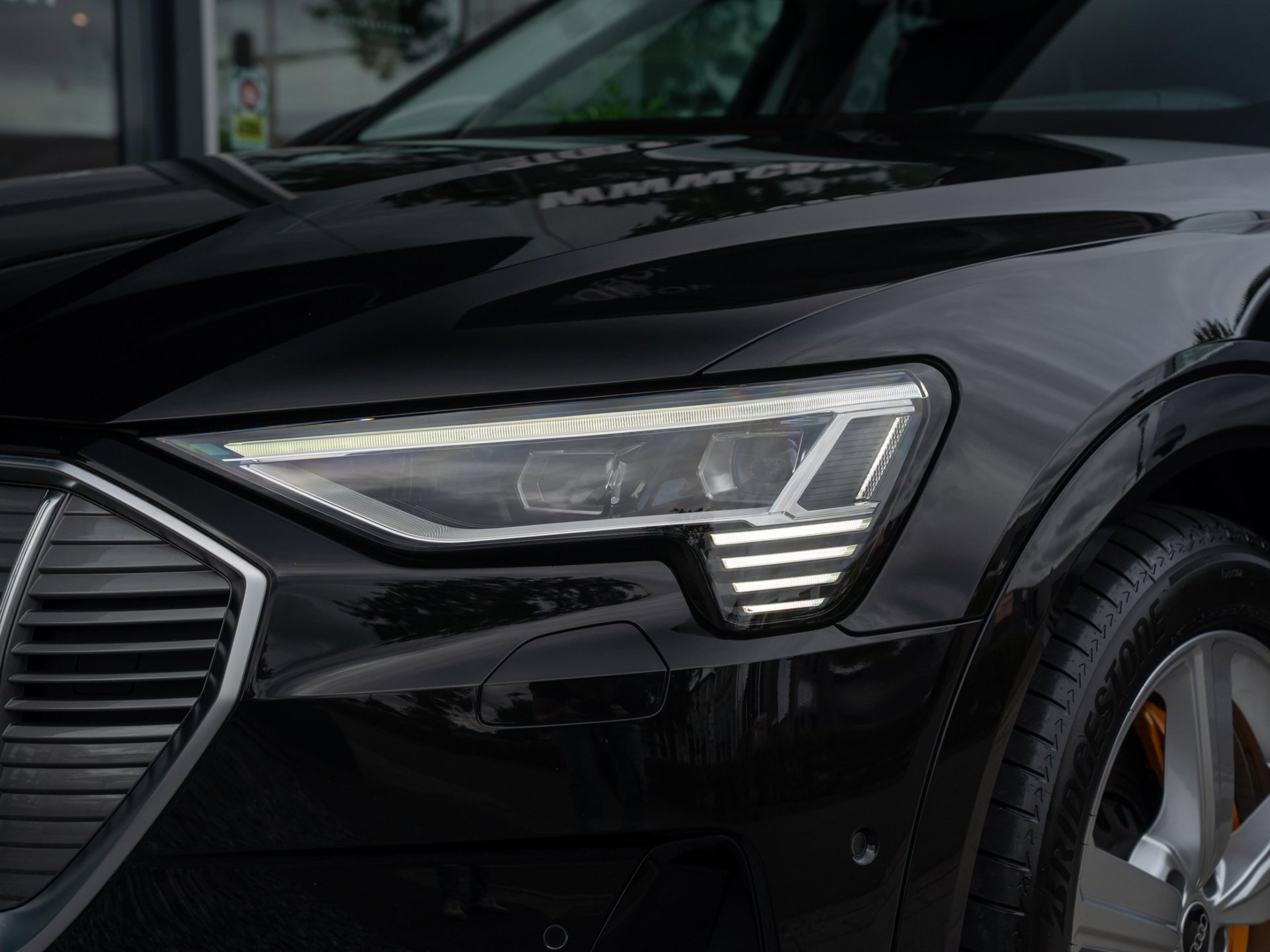 Foto van Audi E-tron