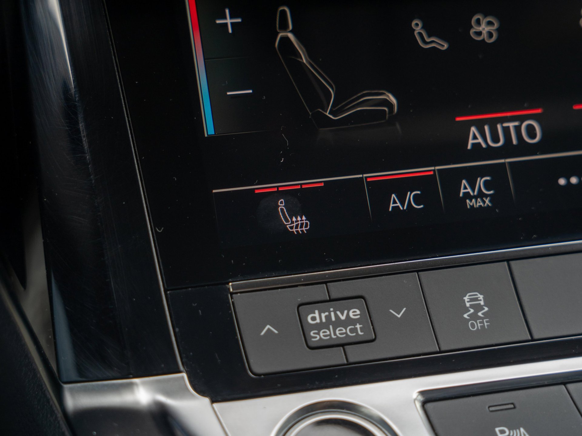 Foto van Audi E-tron