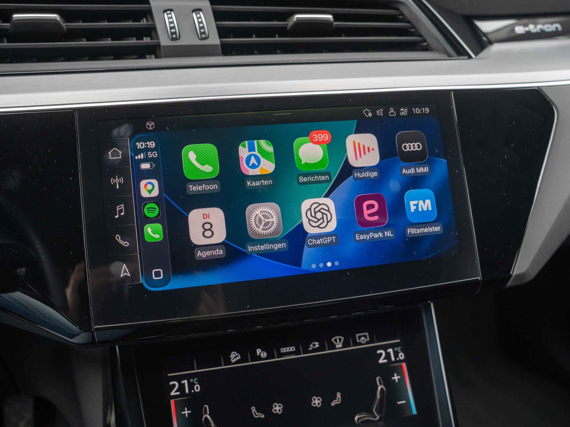 Foto van Audi E-tron