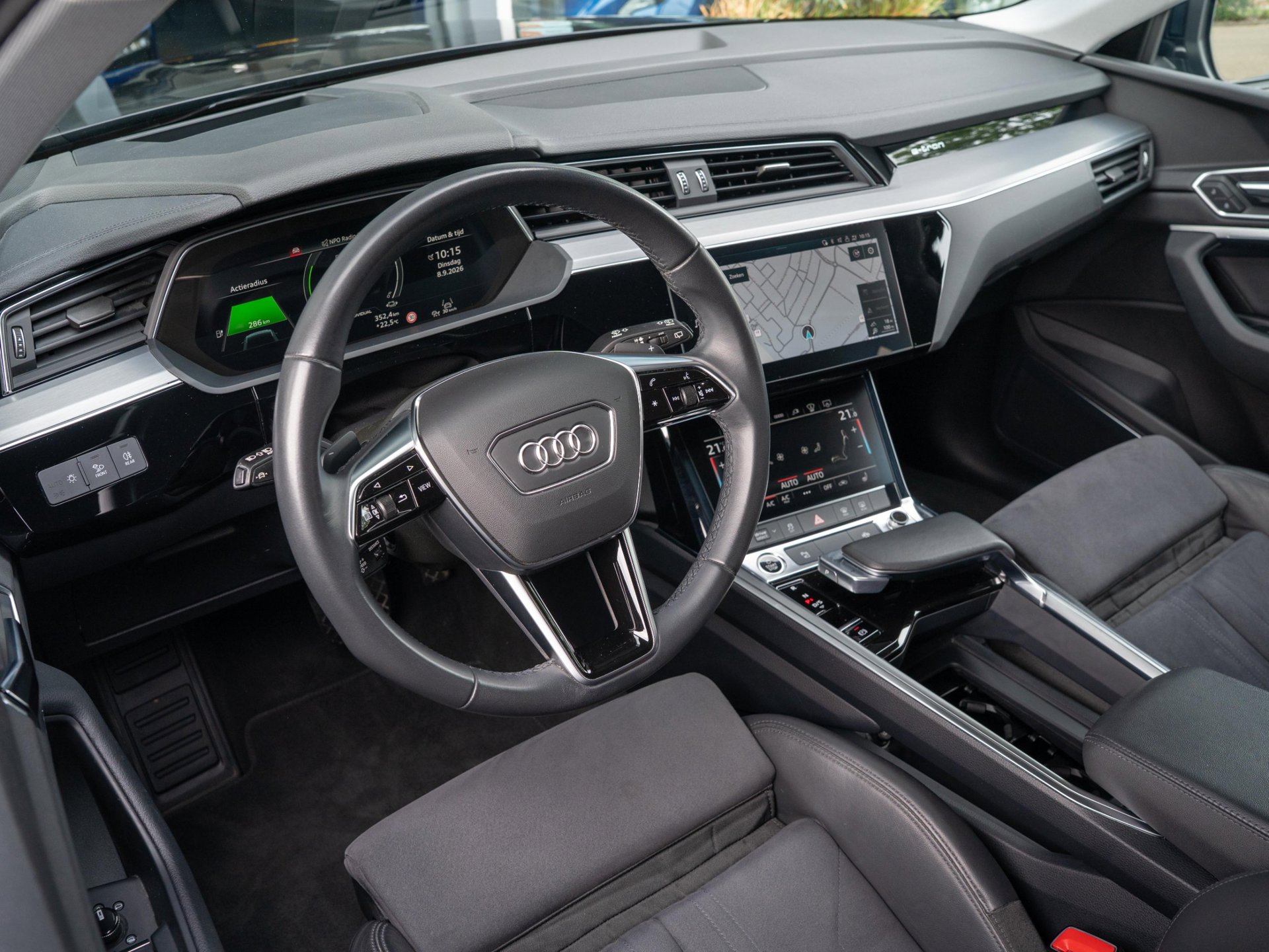 Foto van Audi E-tron