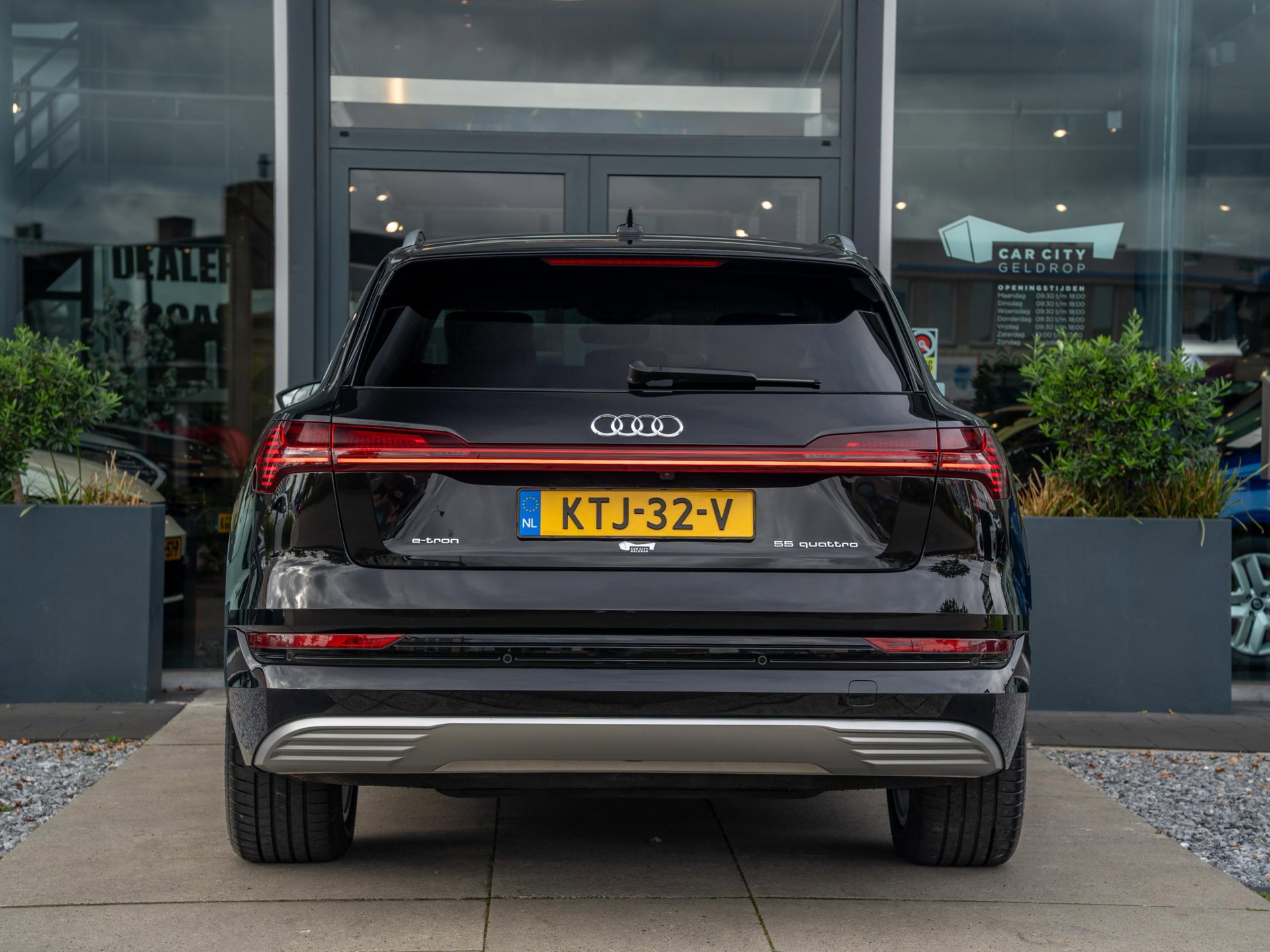 Foto van Audi E-tron