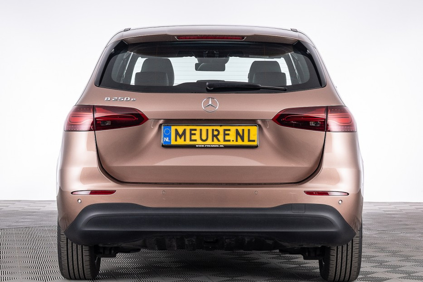 Foto van Mercedes-Benz B 250