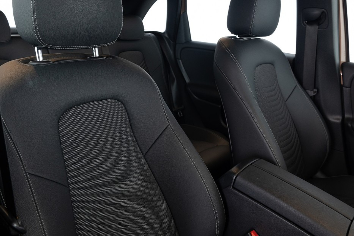 Foto van Mercedes-Benz B 250