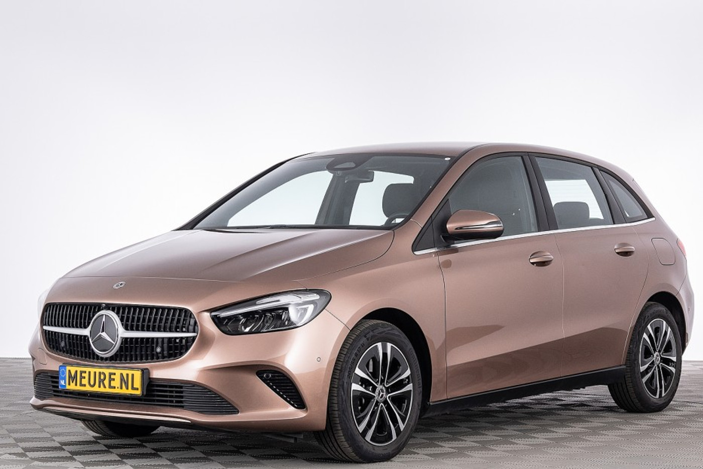 Foto van Mercedes-Benz B 250