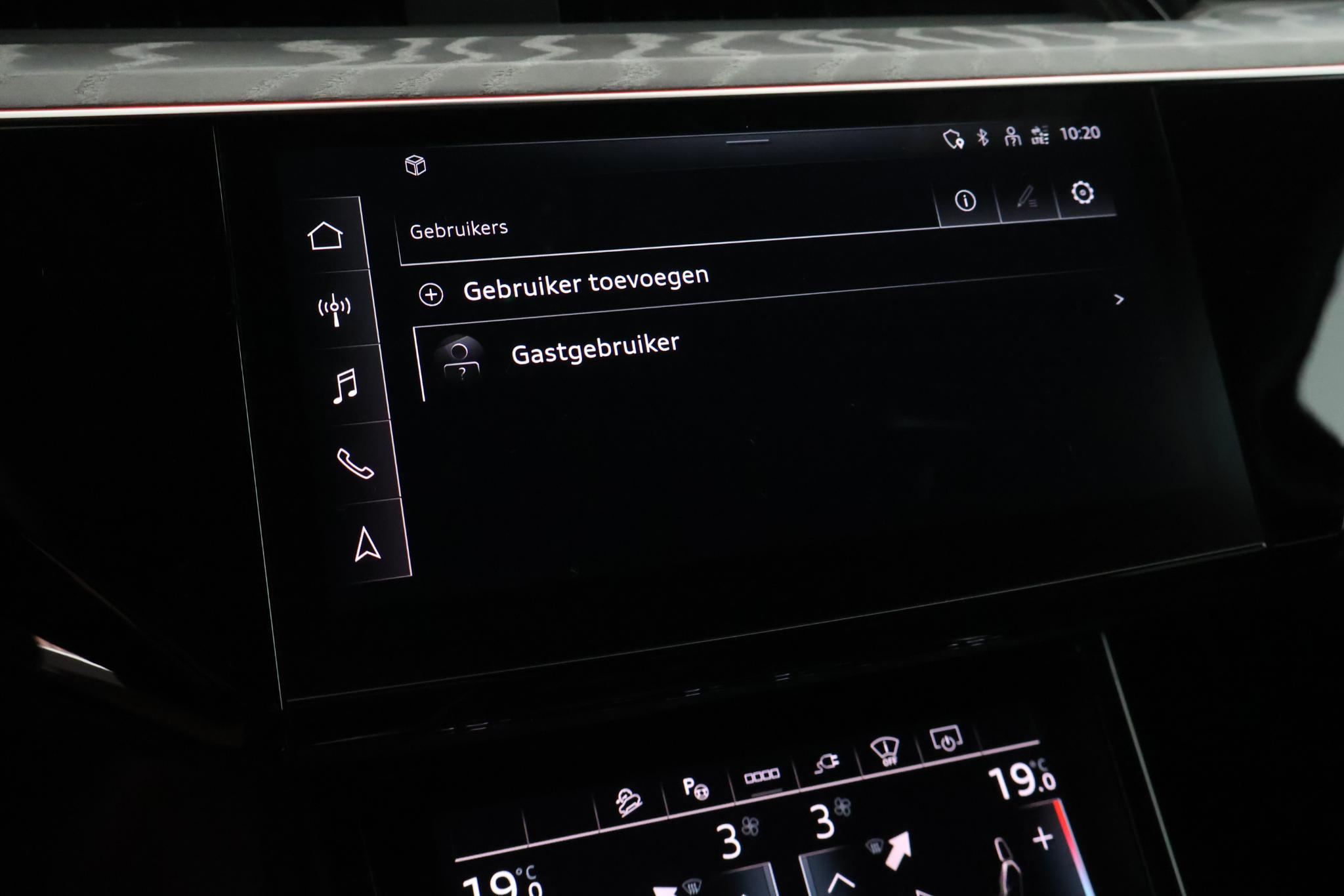Foto van Audi Q8 50 E-tron
