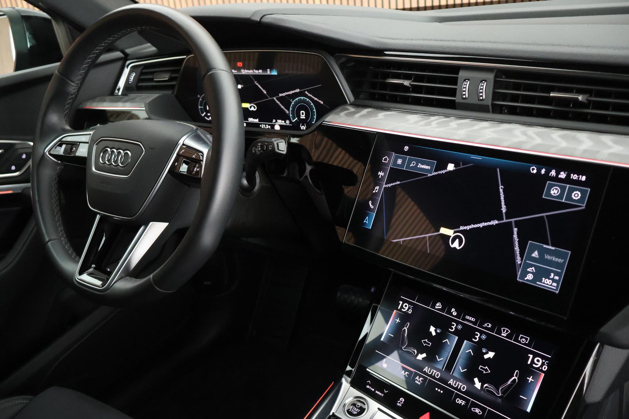 Foto van Audi Q8 50 E-tron