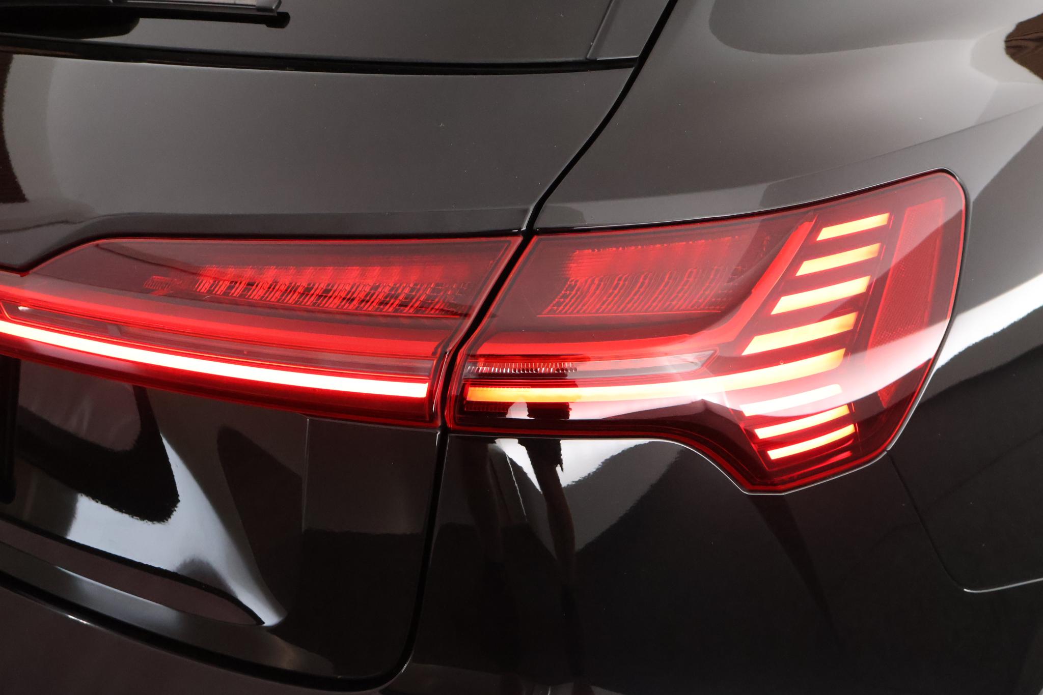 Foto van Audi Q8 50 E-tron
