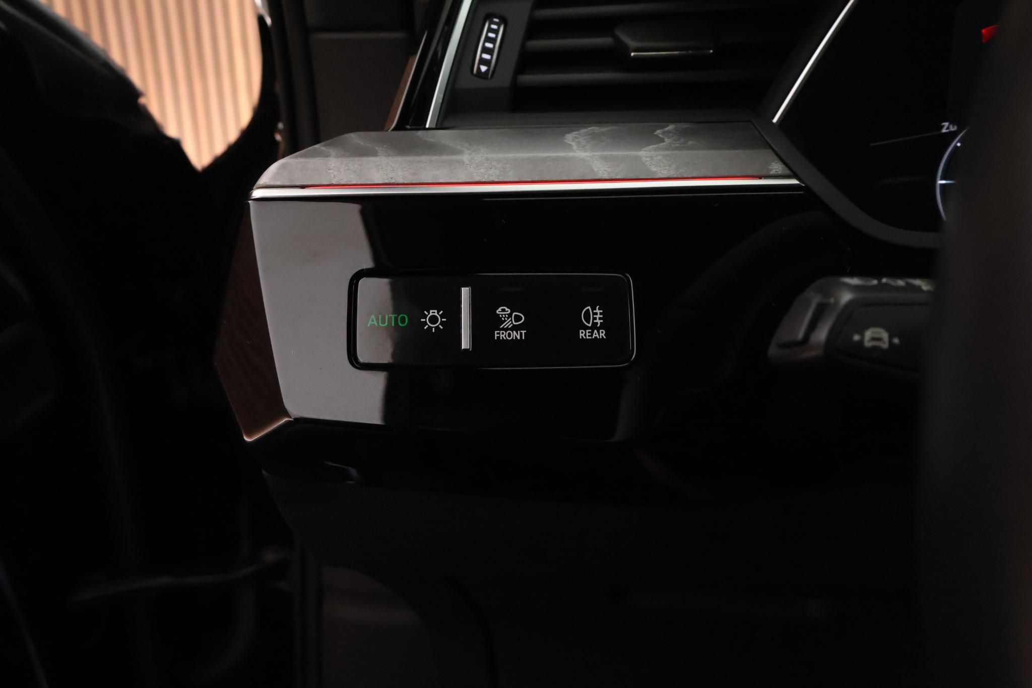 Foto van Audi Q8 50 E-tron