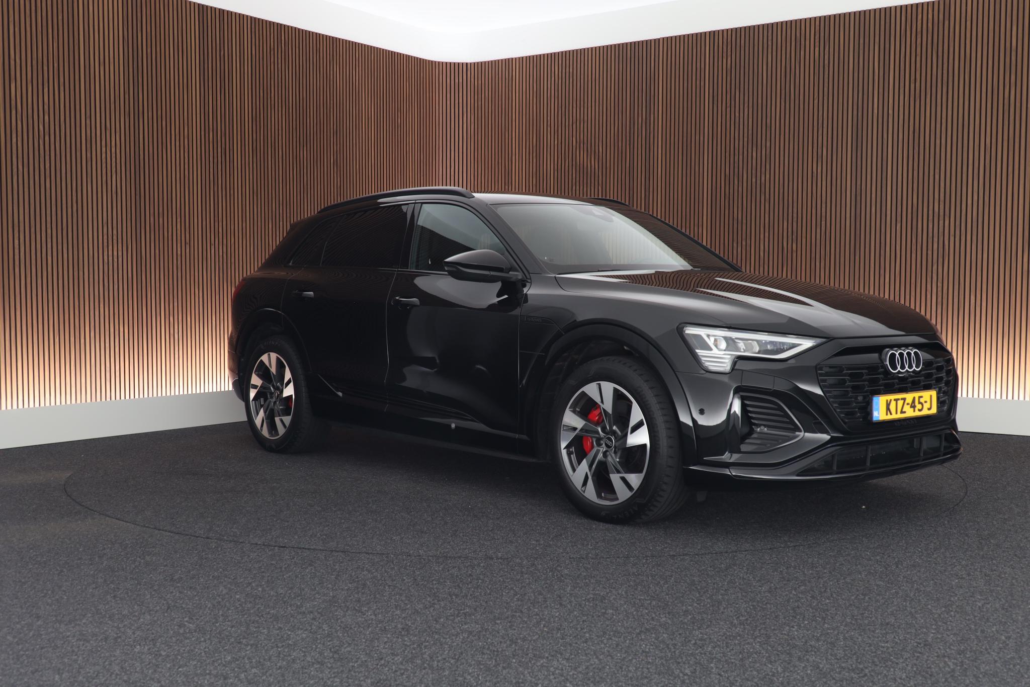 Foto van Audi Q8 50 E-tron