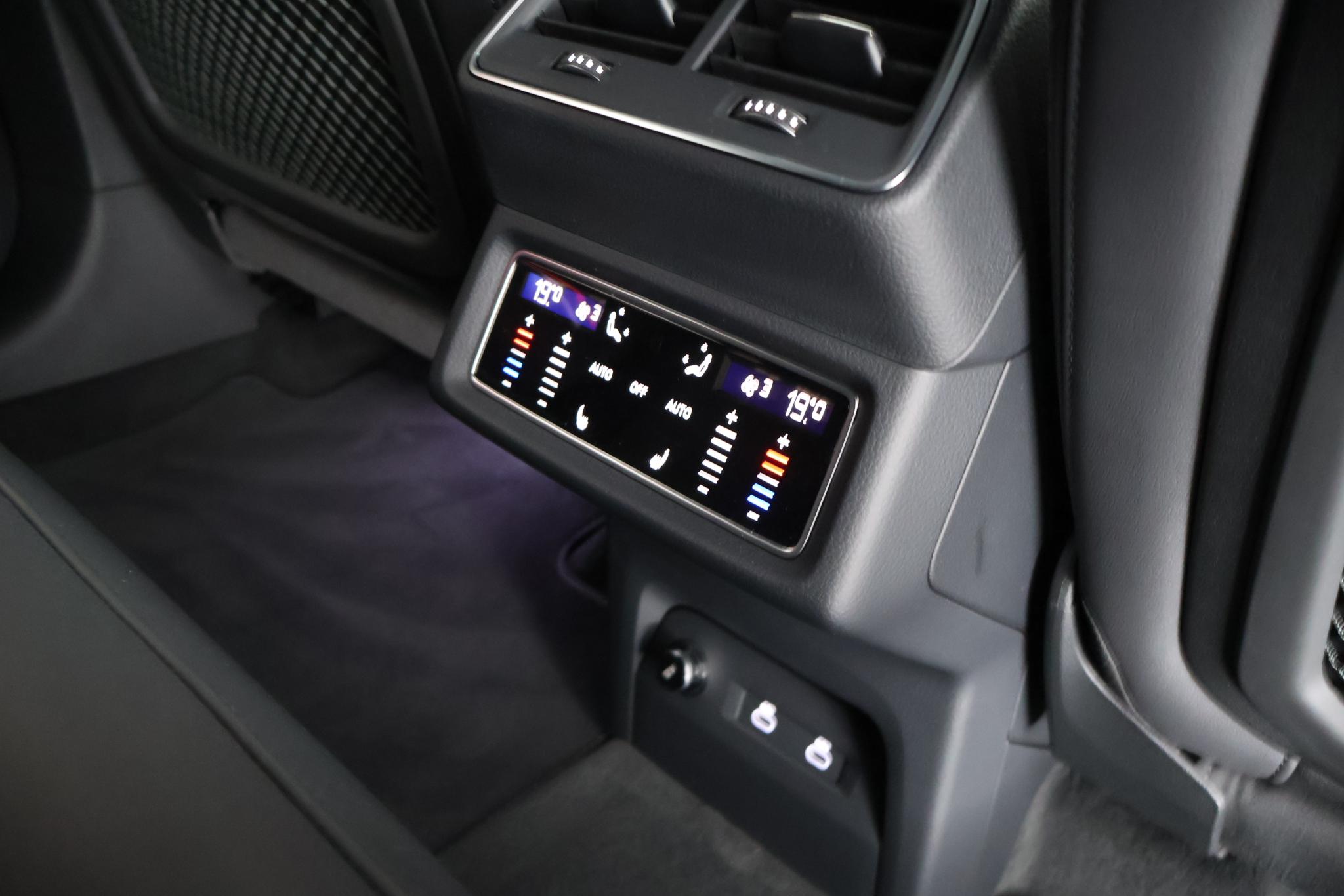 Foto van Audi Q8 50 E-tron