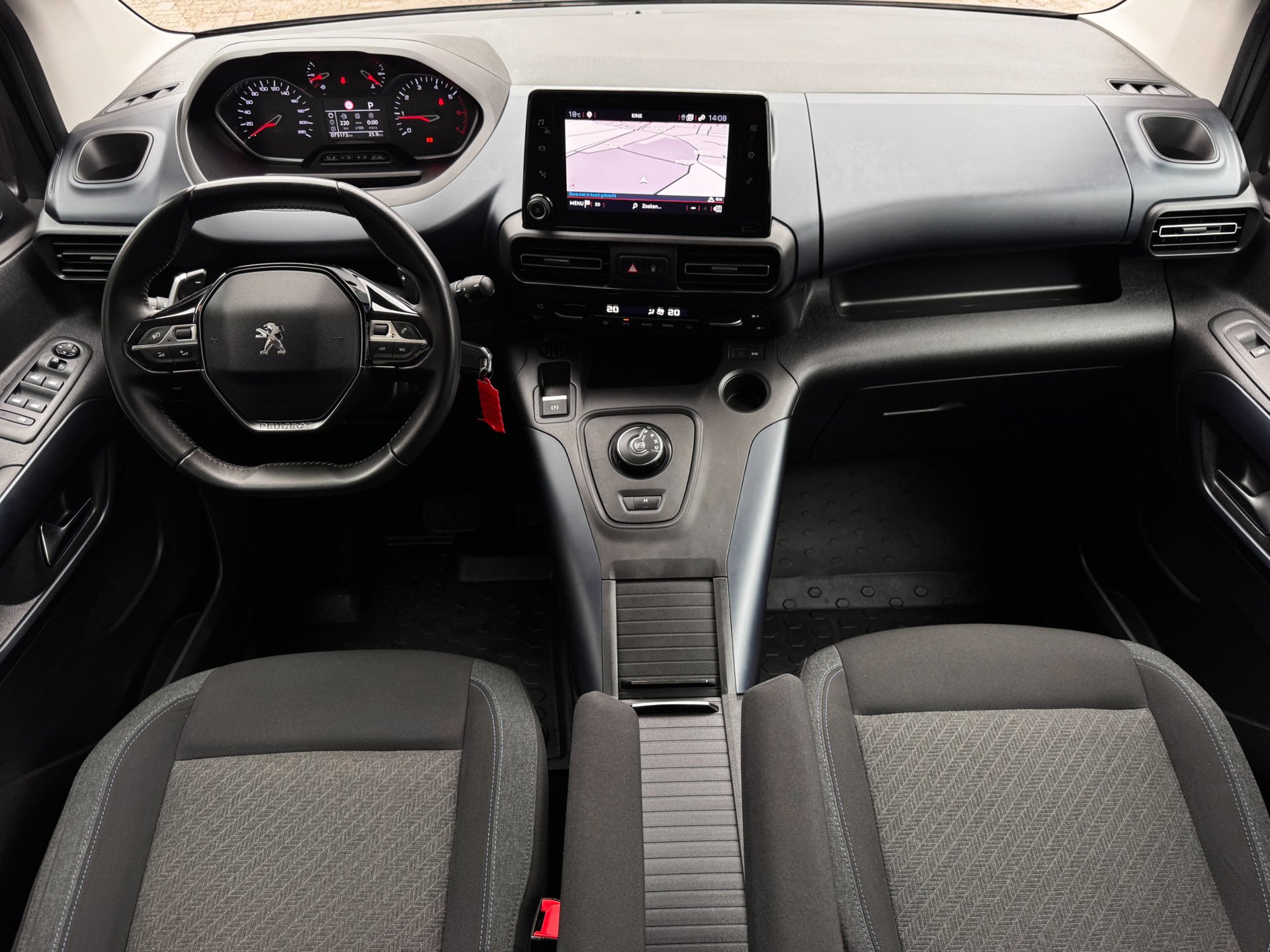 Foto van Peugeot Rifter