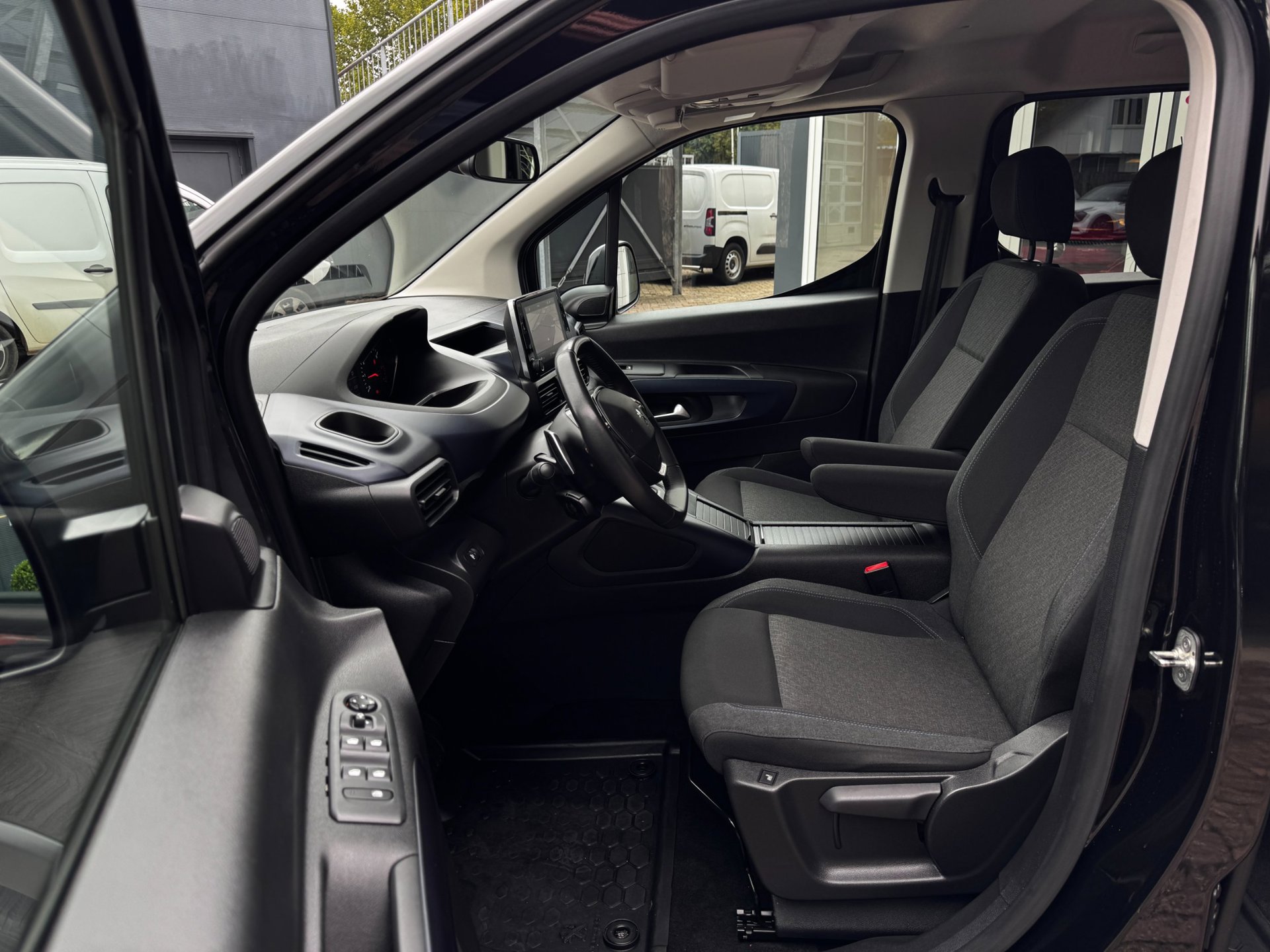 Foto van Peugeot Rifter